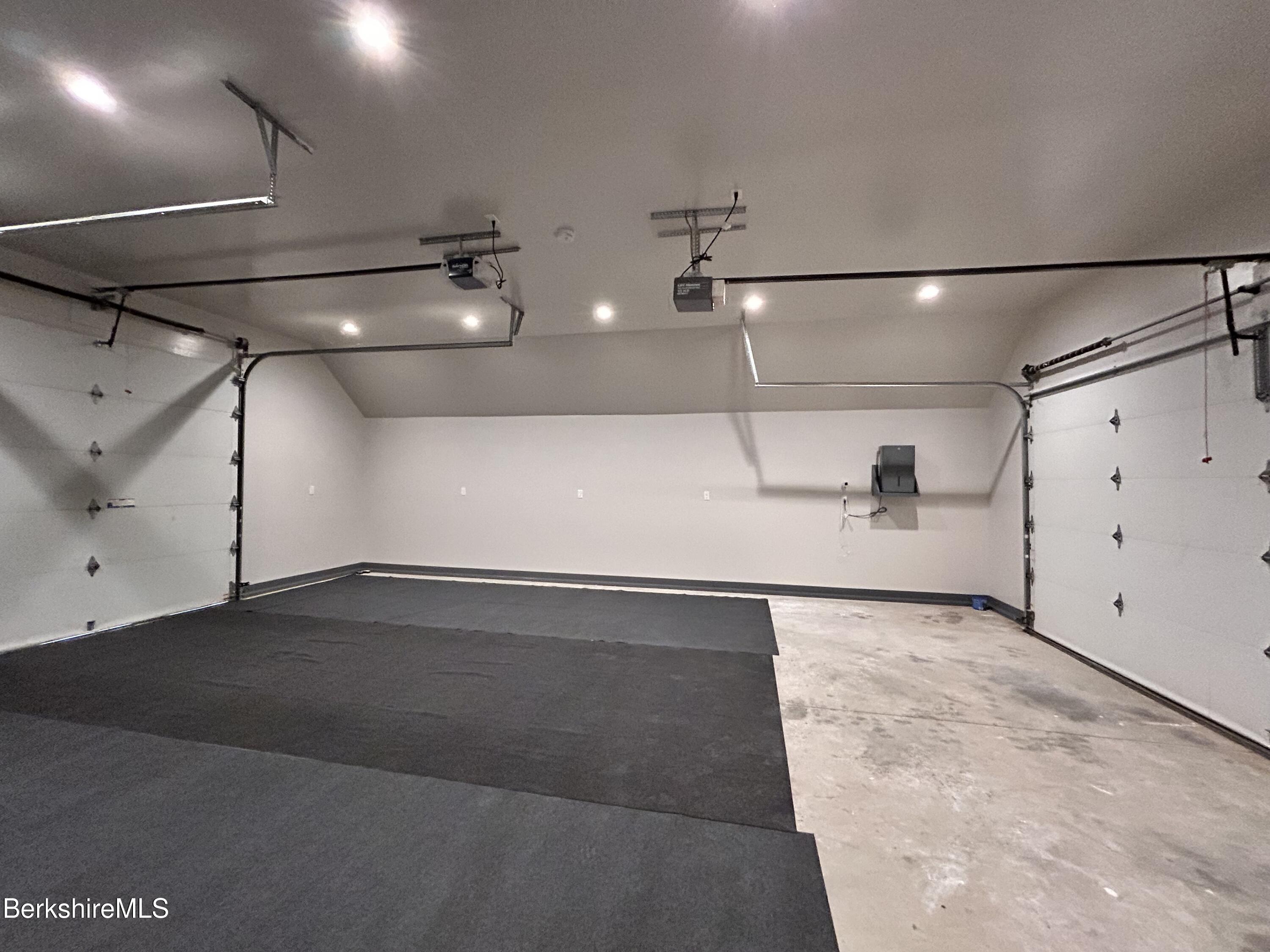 20 Hillside Ln, Sheffield, Massachusetts image 32