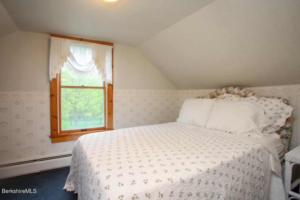 1271 Main Rd, Savoy, Massachusetts image 32