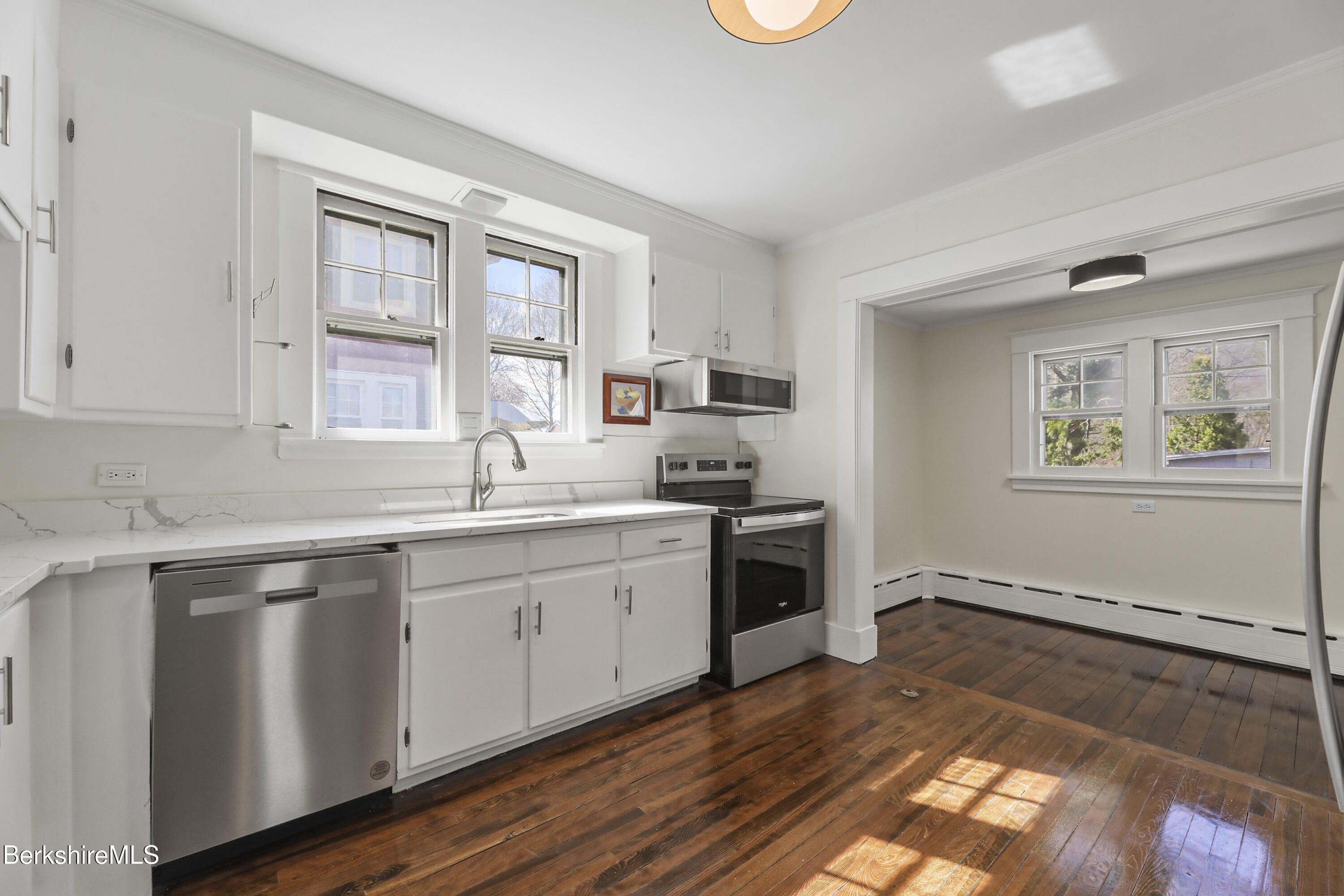 513 Church St, North Adams, Massachusetts image 12