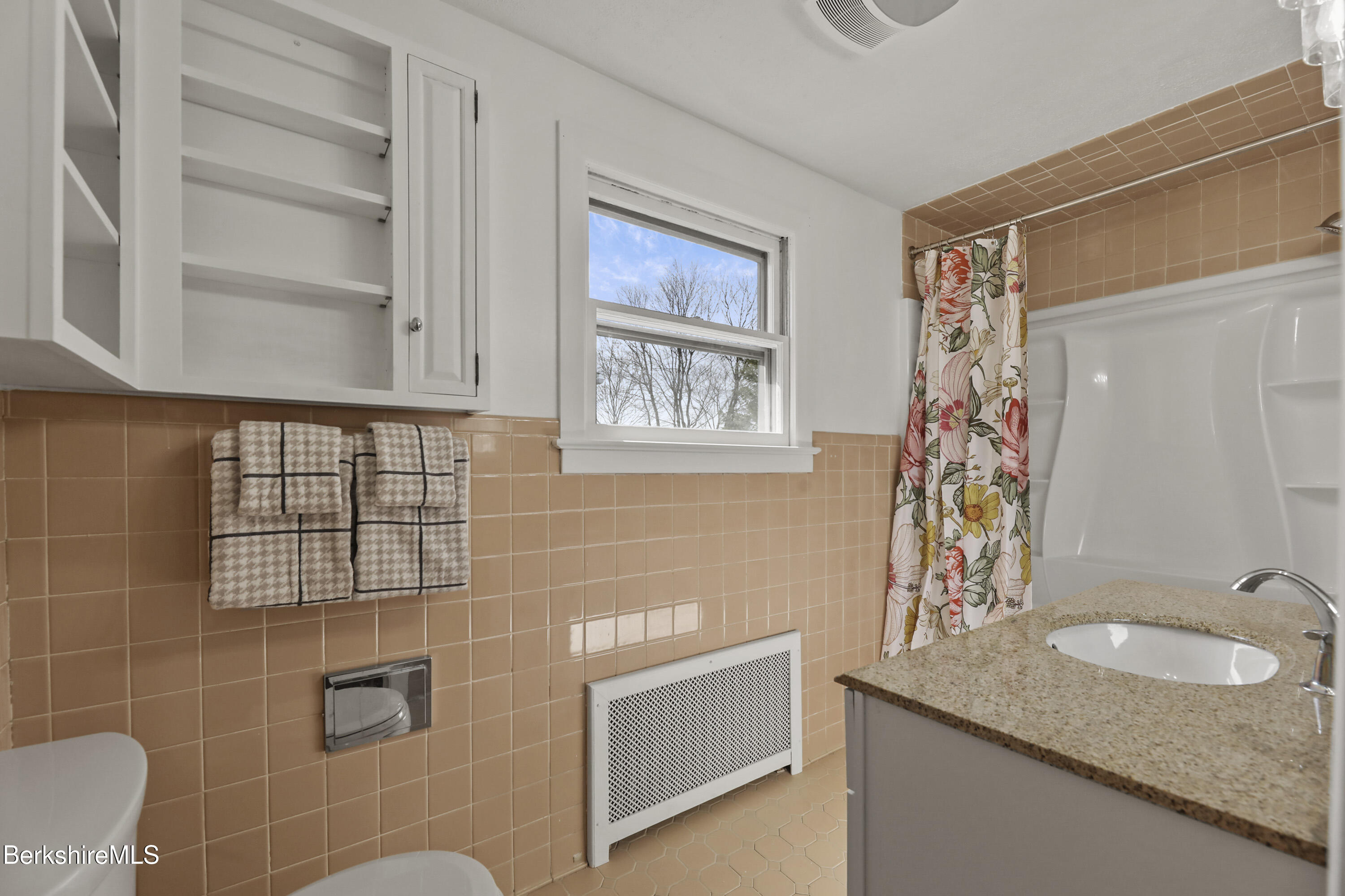 513 Church St, North Adams, Massachusetts image 33