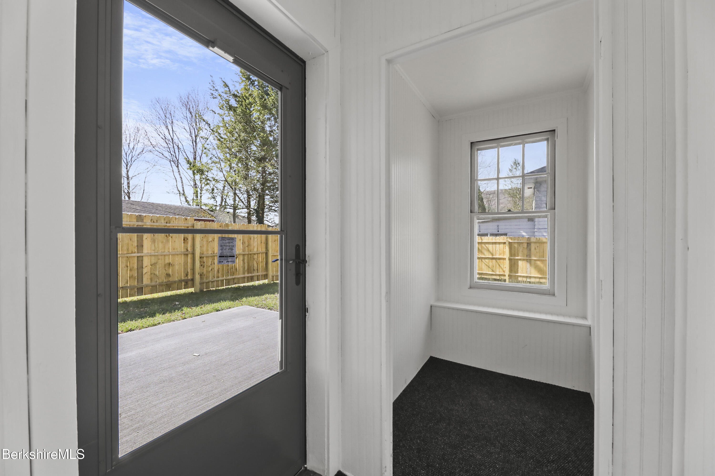 513 Church St, North Adams, Massachusetts image 22