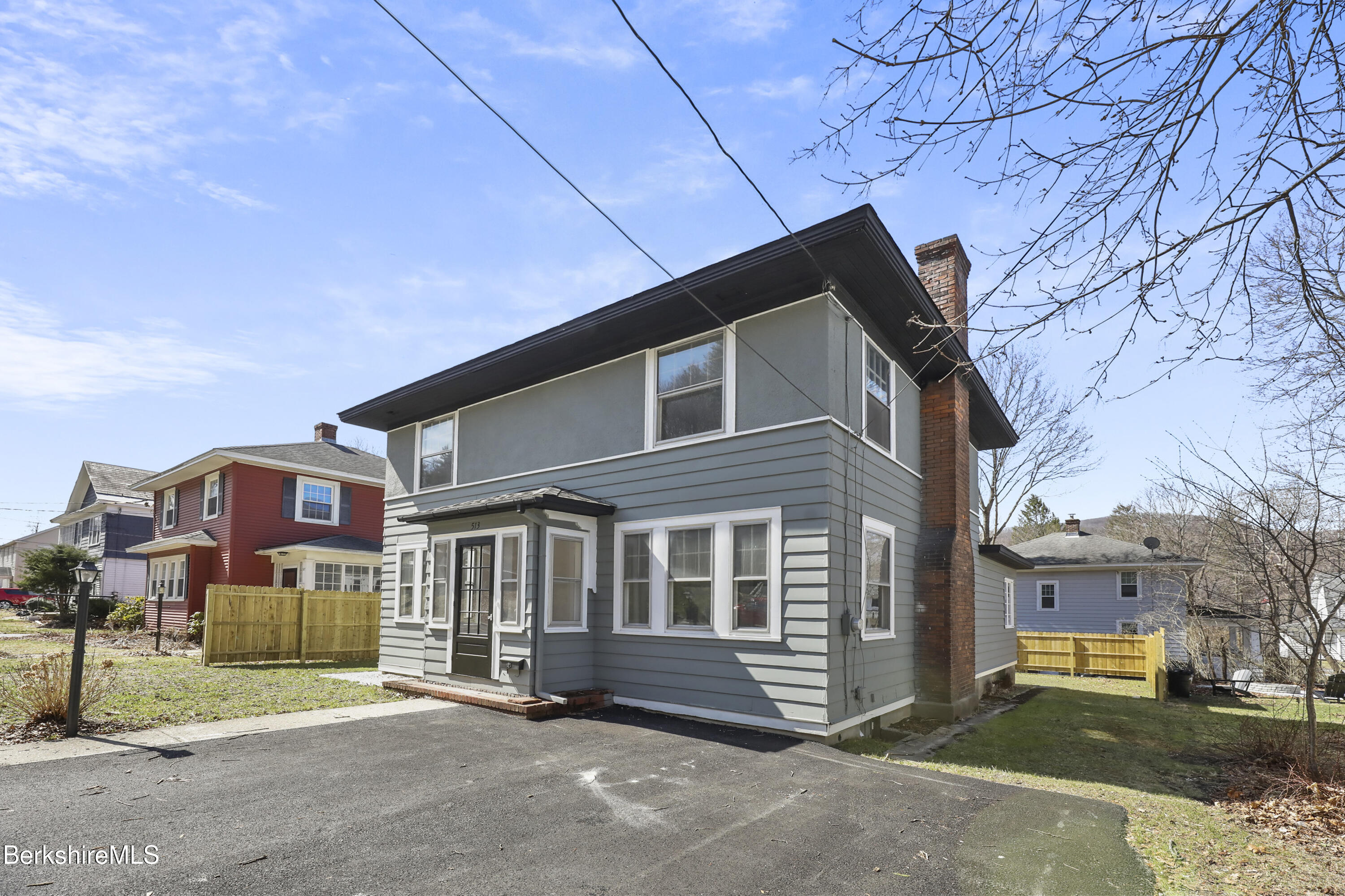 513 Church St, North Adams, Massachusetts image 1