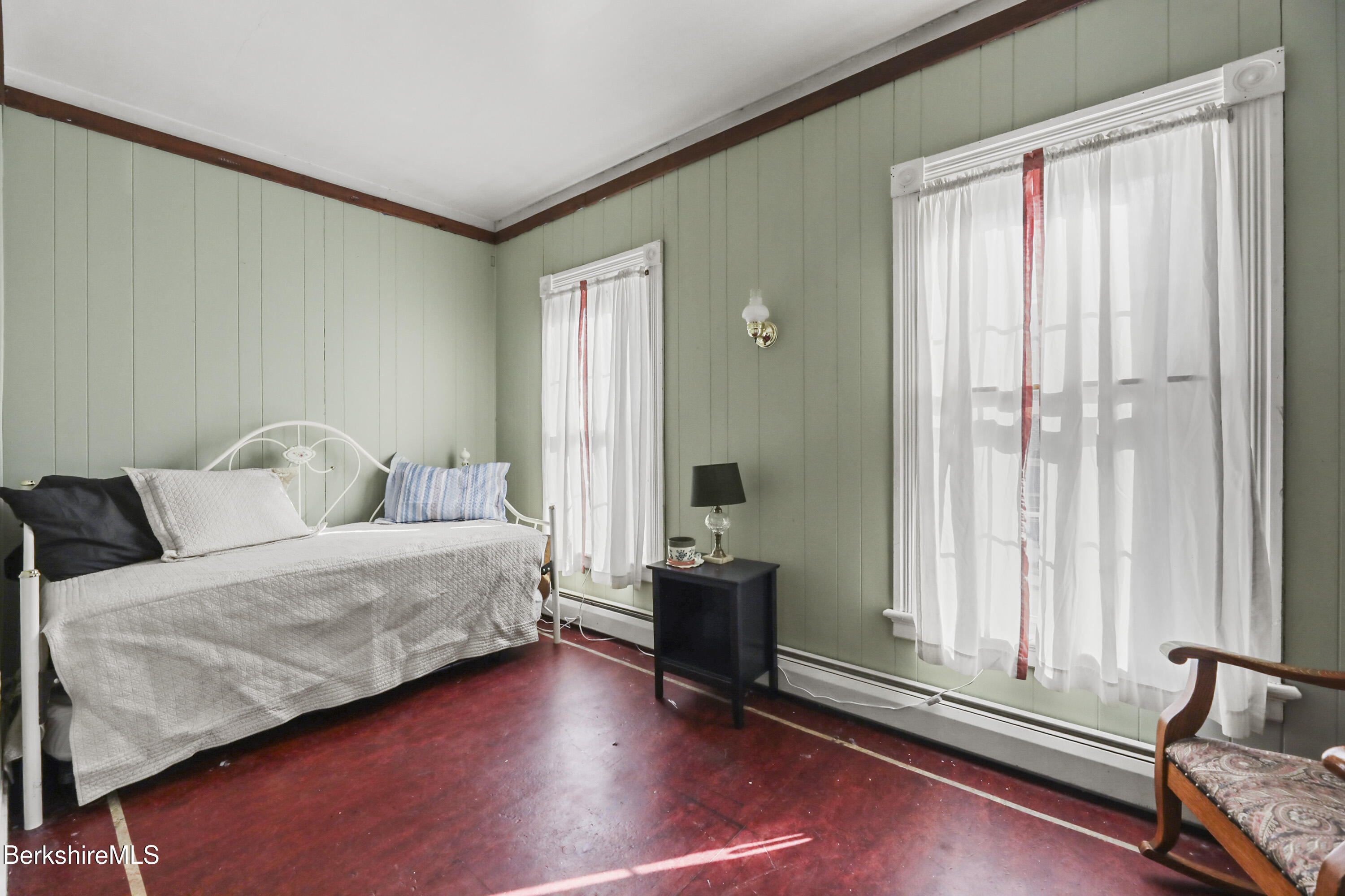 225 Eagle St, North Adams, Massachusetts image 22