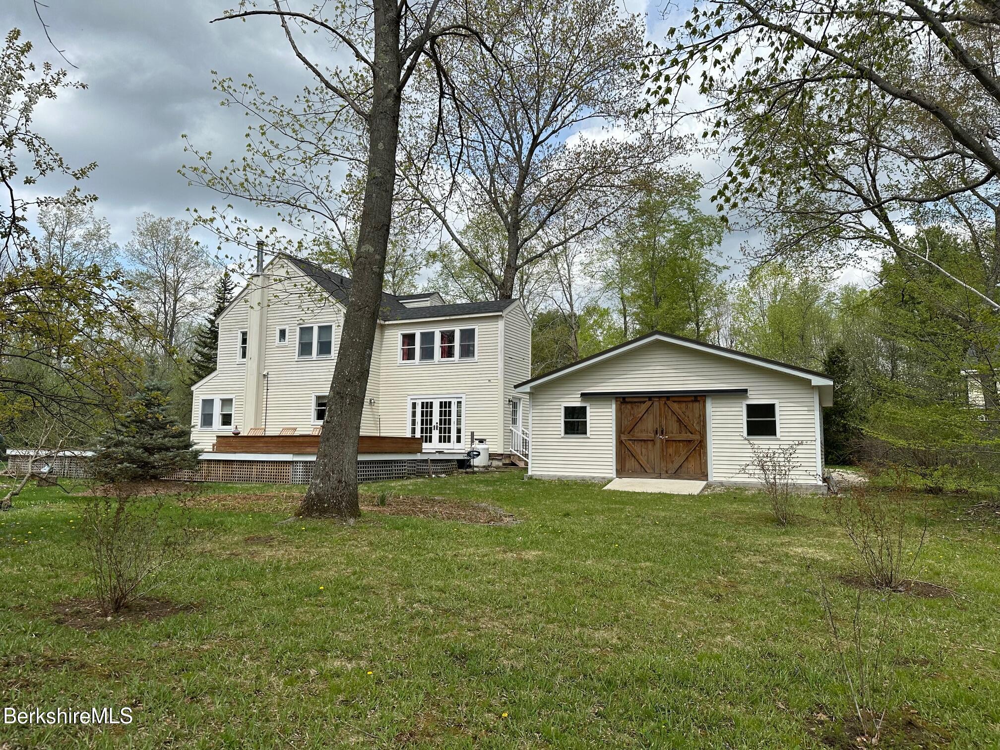 9 Iron Mine Rd, West Stockbridge, Massachusetts image 1
