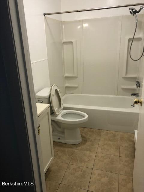 Otis, Massachusetts 01253, United States, 8 Bedrooms Bedrooms, ,8 BathroomsBathrooms,Residential,Active,62490