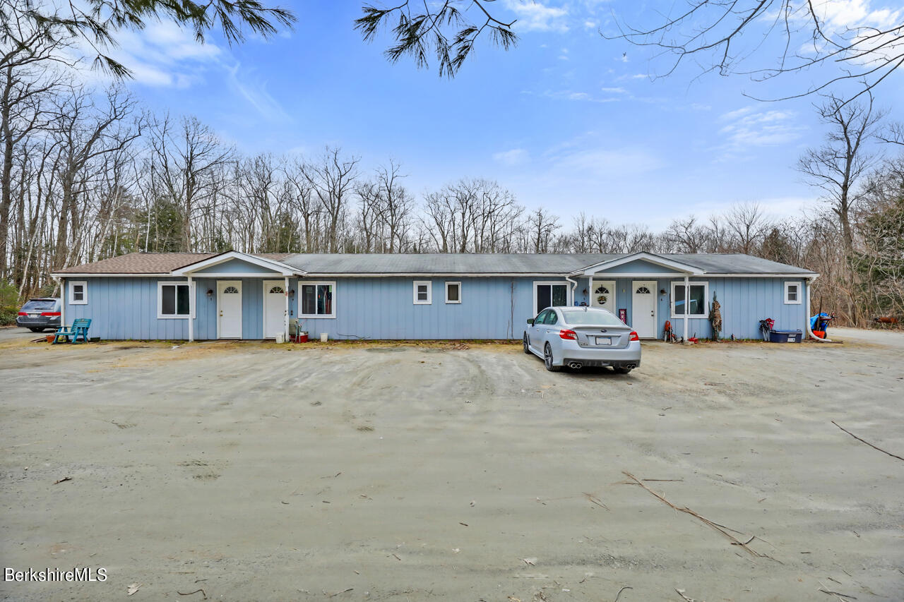 Otis, Massachusetts 01253, United States, 8 Bedrooms Bedrooms, ,8 BathroomsBathrooms,Residential,Active,62490