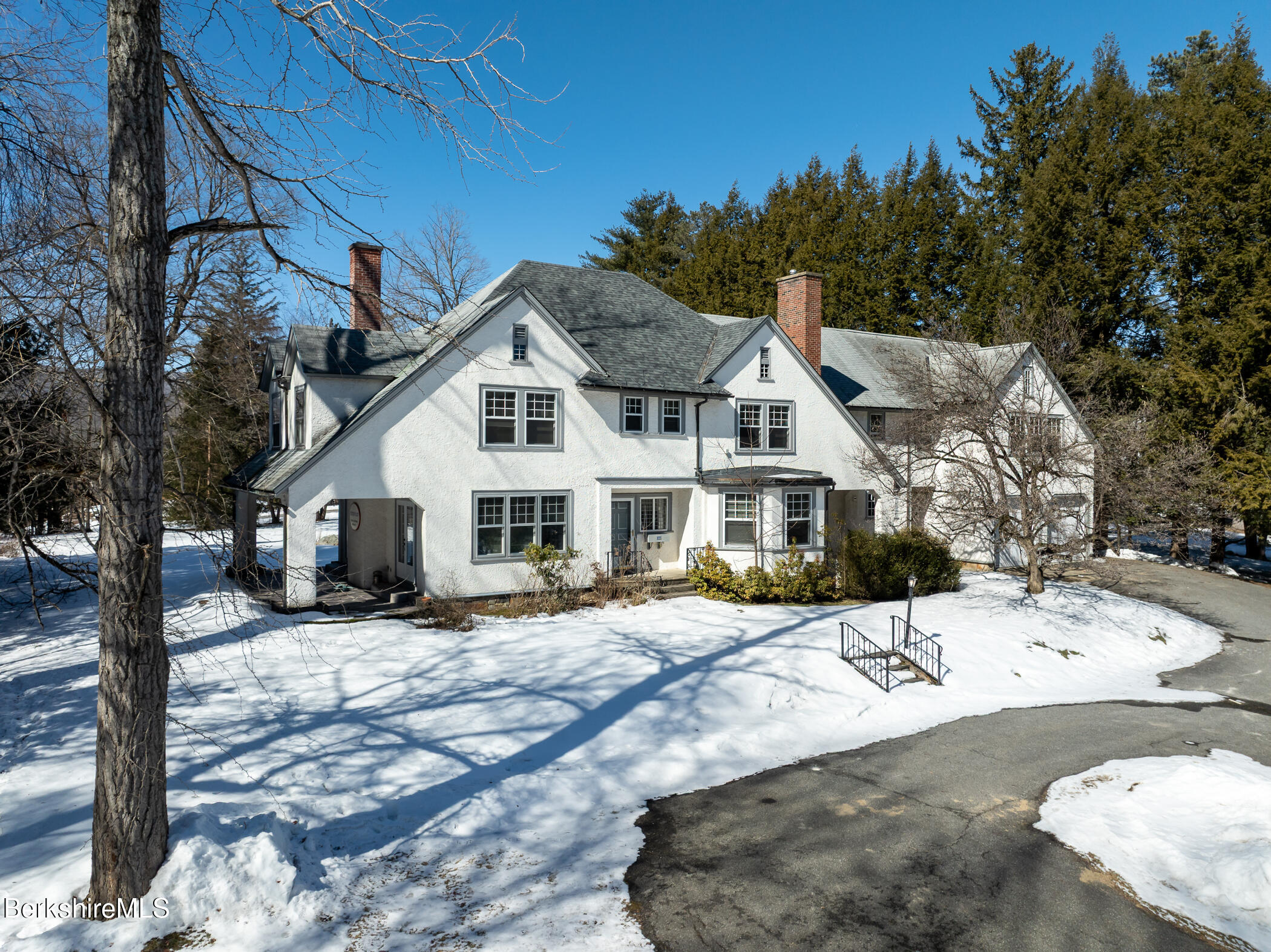111 Park St, Williamstown, Massachusetts image 2
