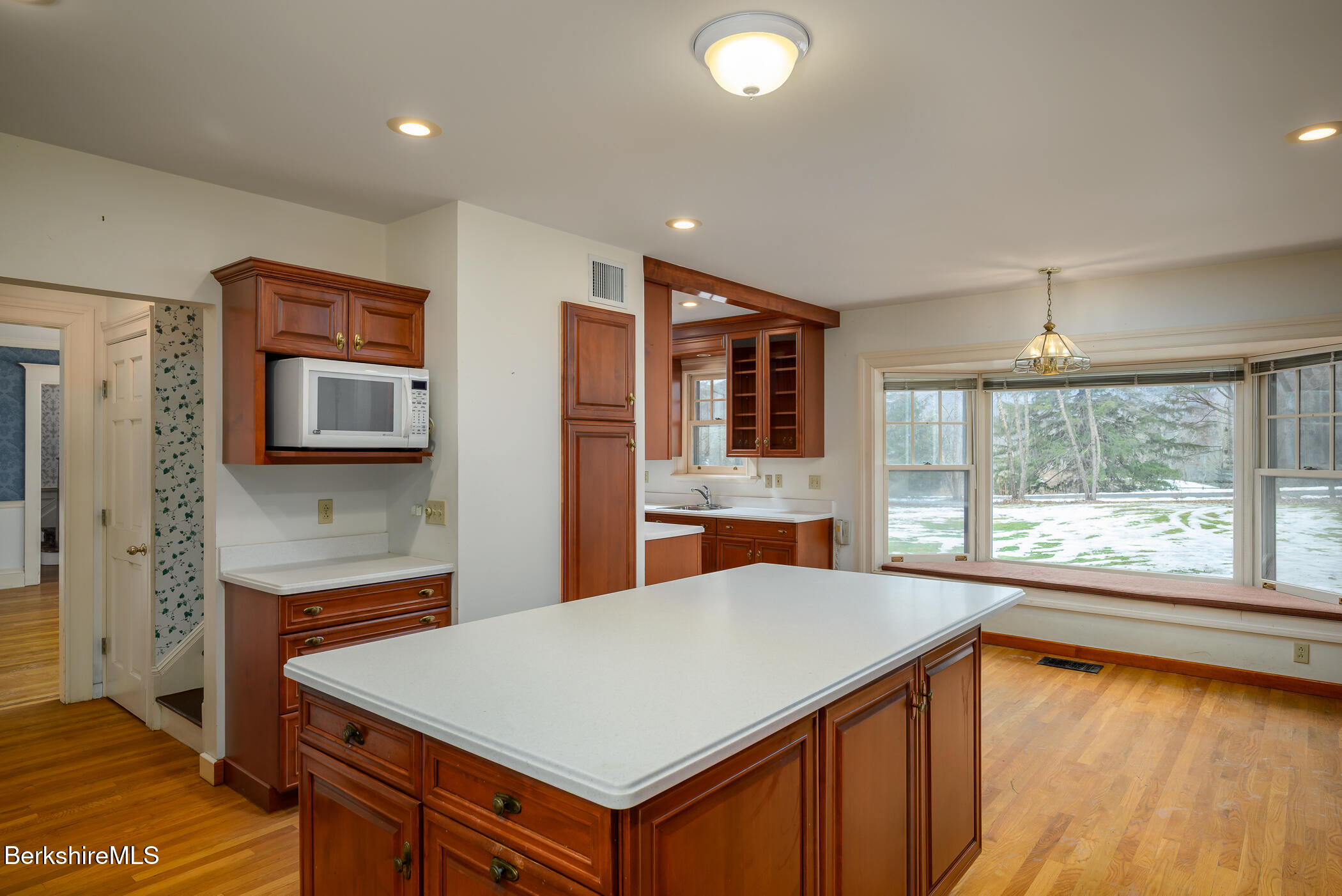 111 Park St, Williamstown, Massachusetts image 18