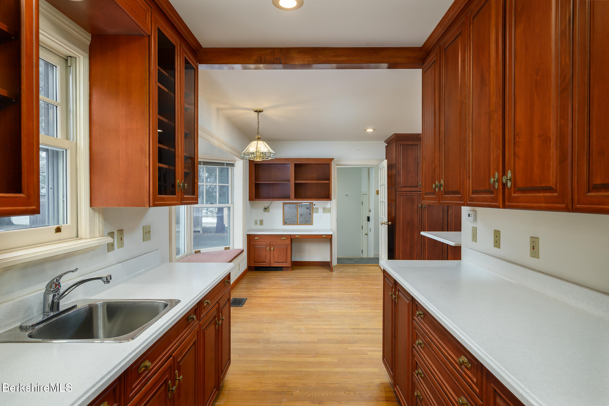 111 Park St, Williamstown, Massachusetts image 21