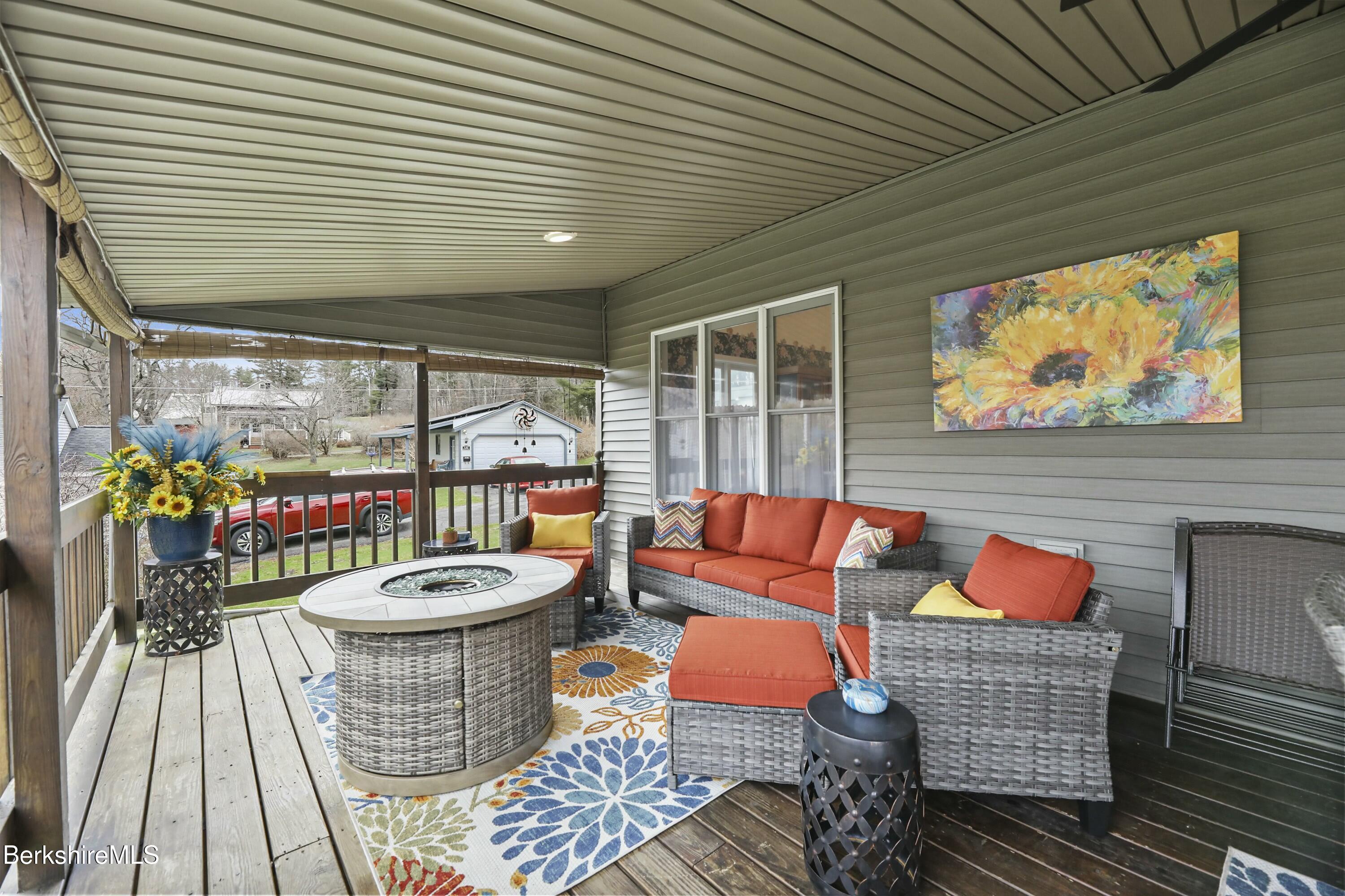 195 Wells Ave, North Adams, Massachusetts image 38