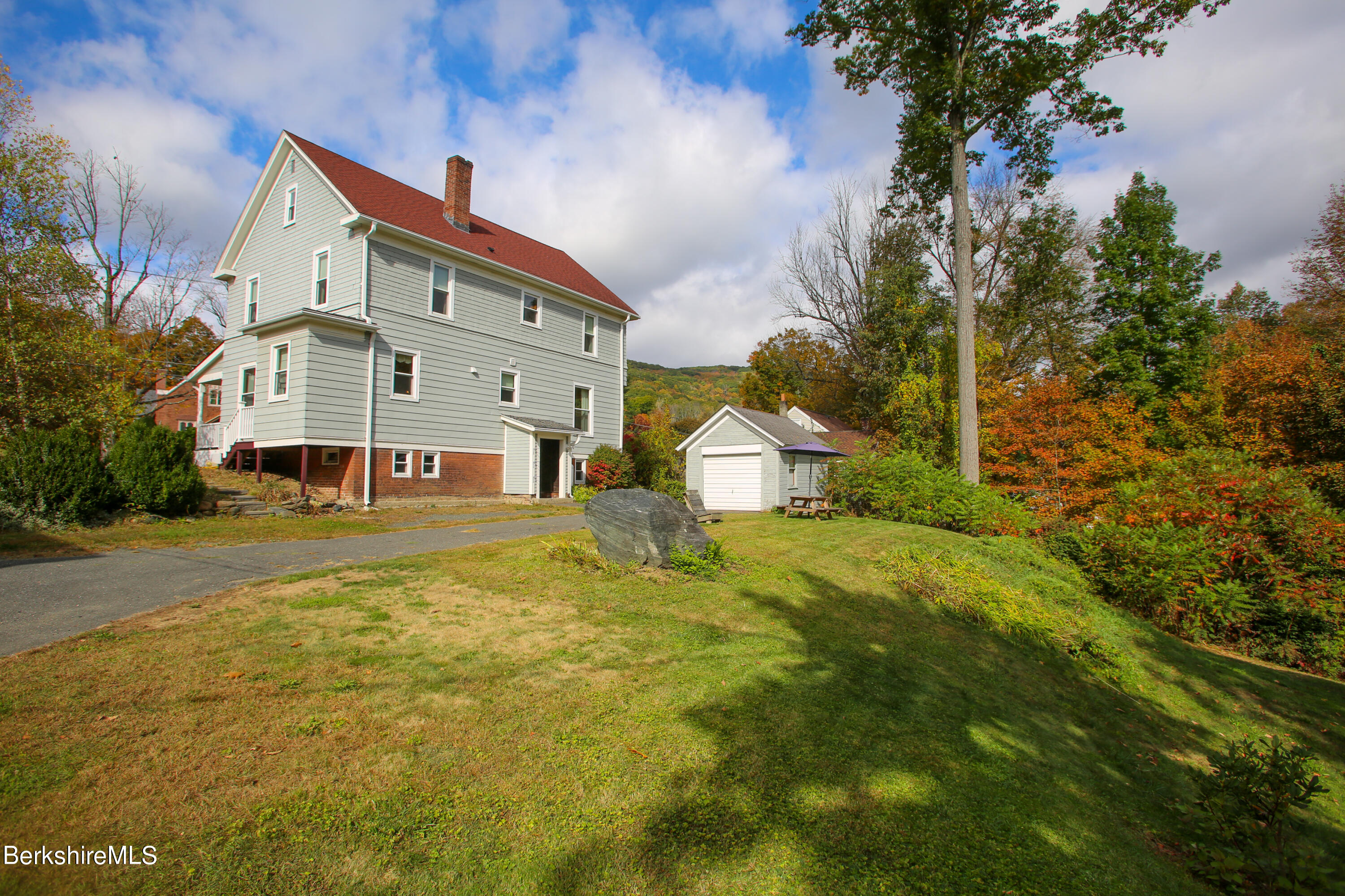 21 Middlefield Rd, Chesterfield, Massachusetts image 4