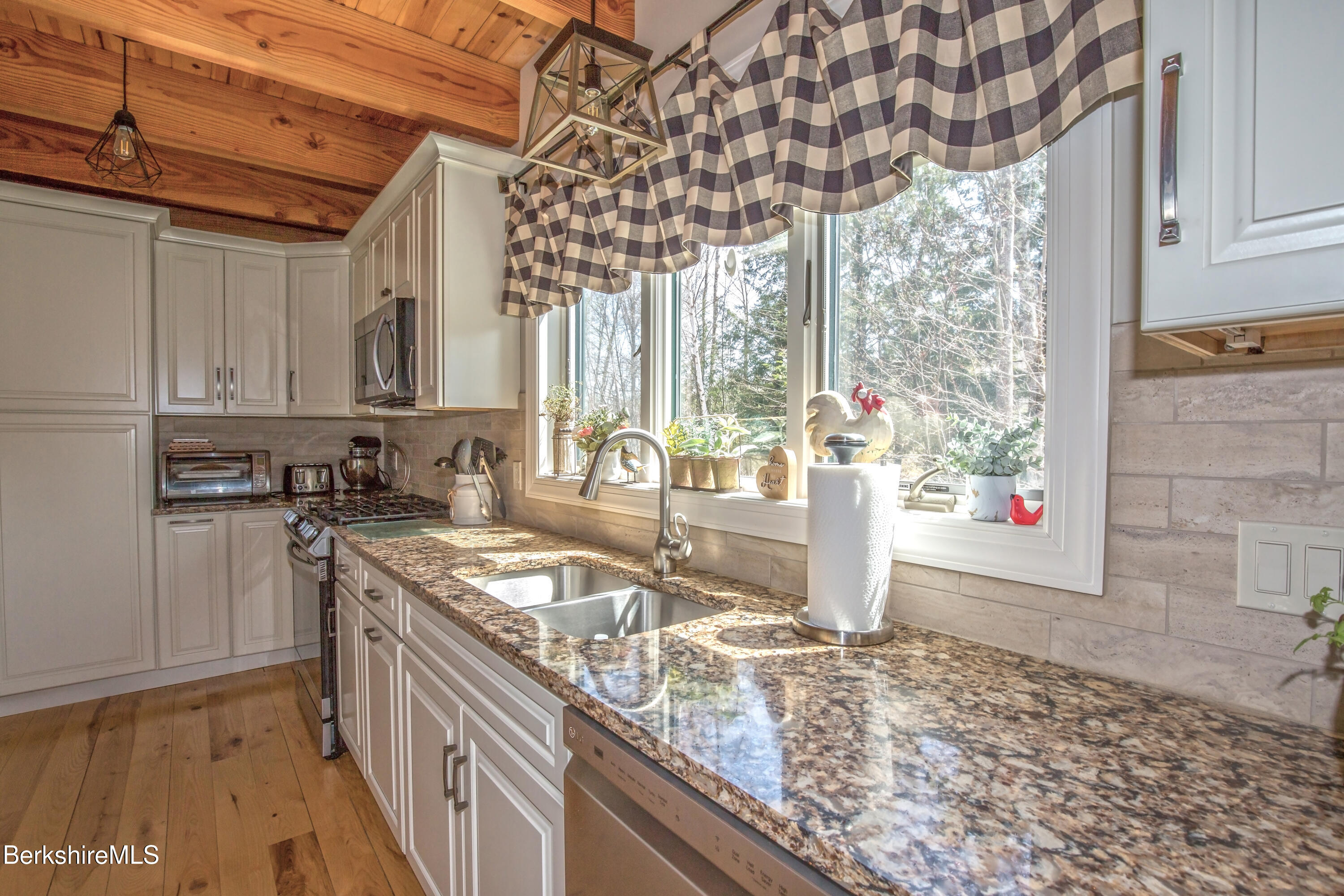 24 Evergreen Dr, Otis, Massachusetts image 17