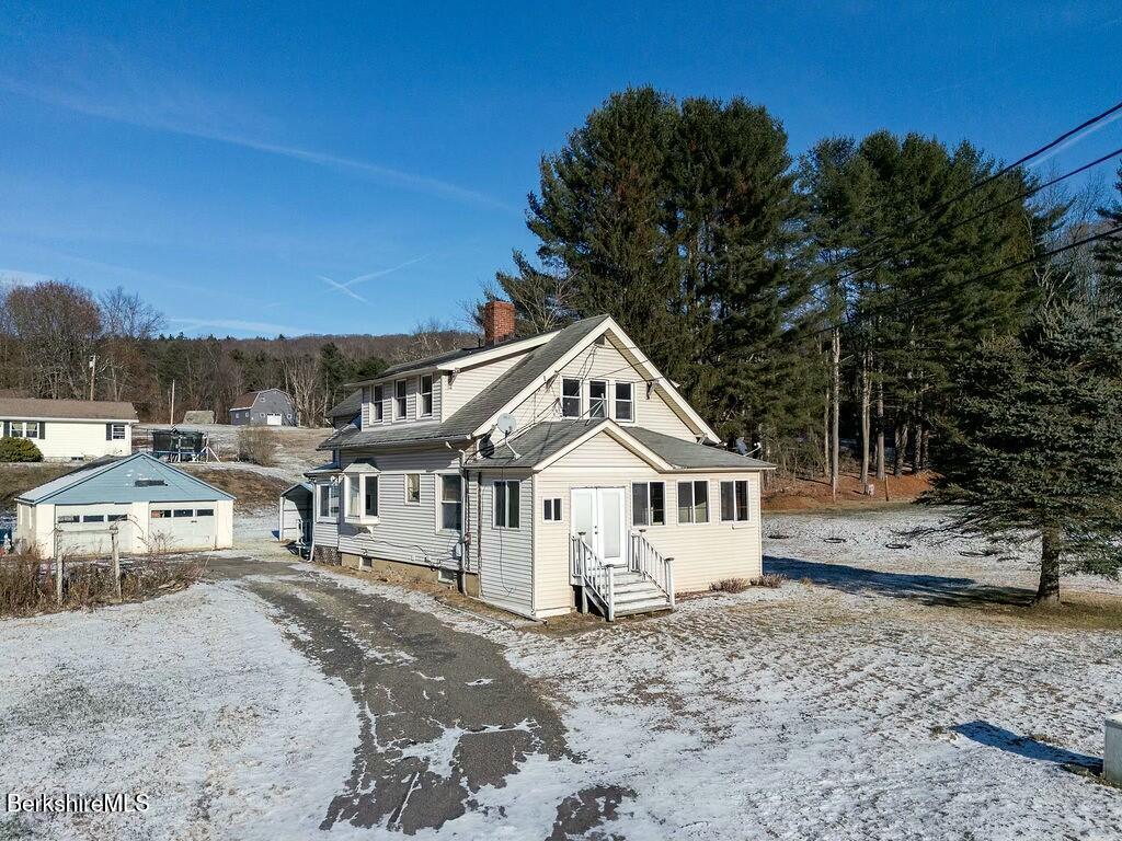 357 State Rd, Great Barrington, Massachusetts image 38