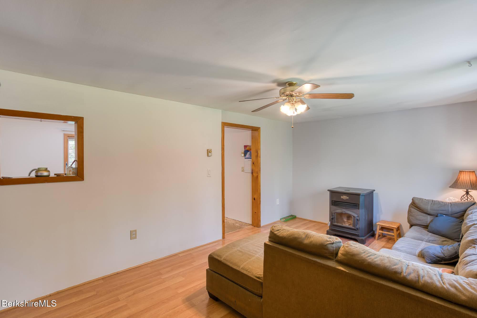 339 Alum Hill Rd, Sheffield, Massachusetts image 9