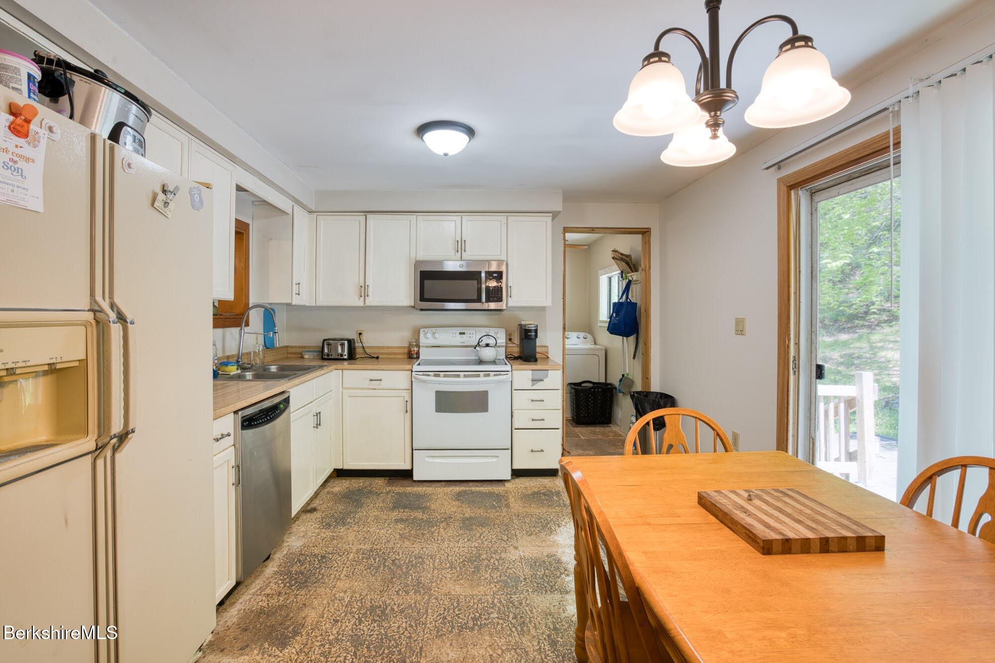 339 Alum Hill Rd, Sheffield, Massachusetts image 4