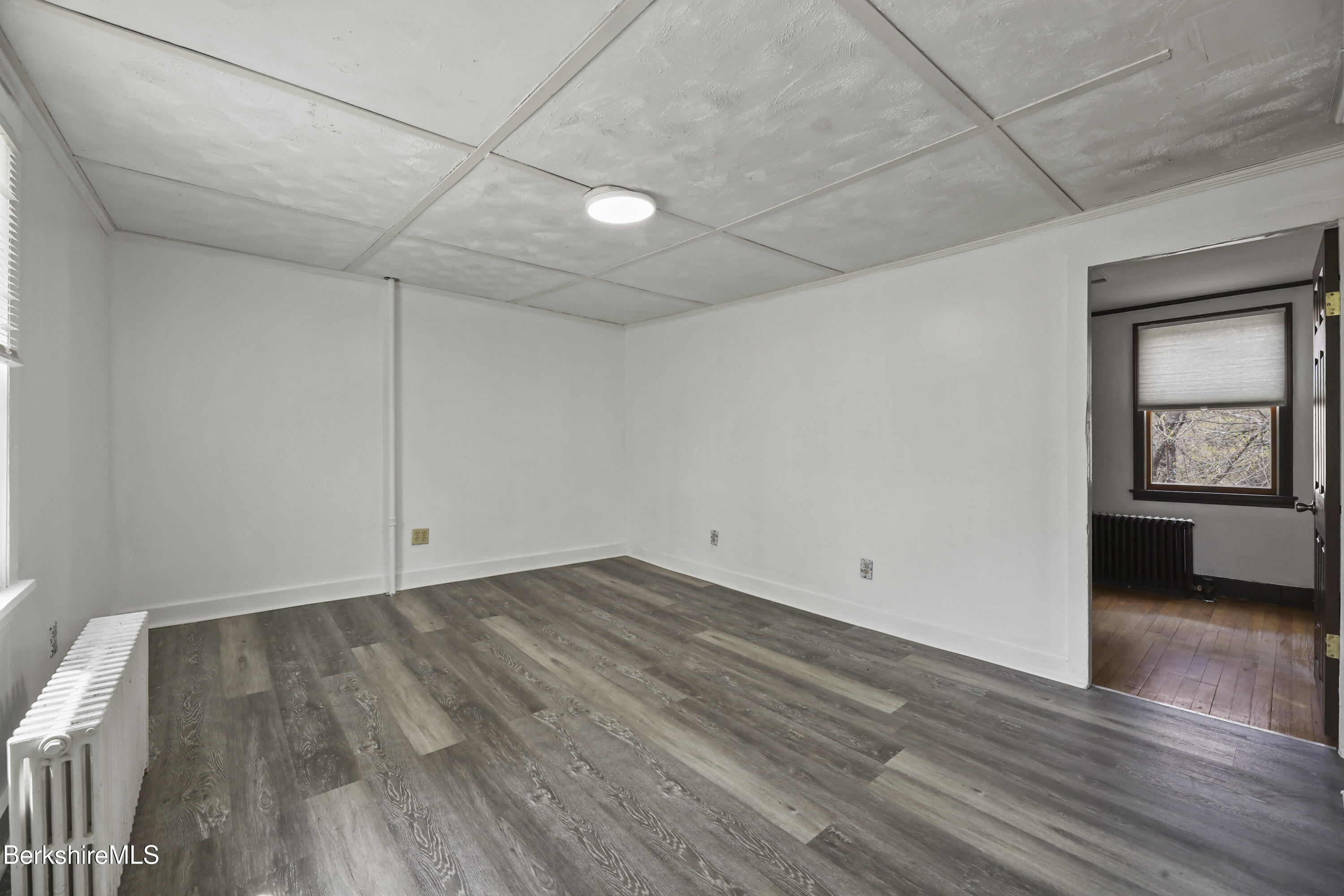 30 Glassworks Rd, Lanesborough, Massachusetts image 17
