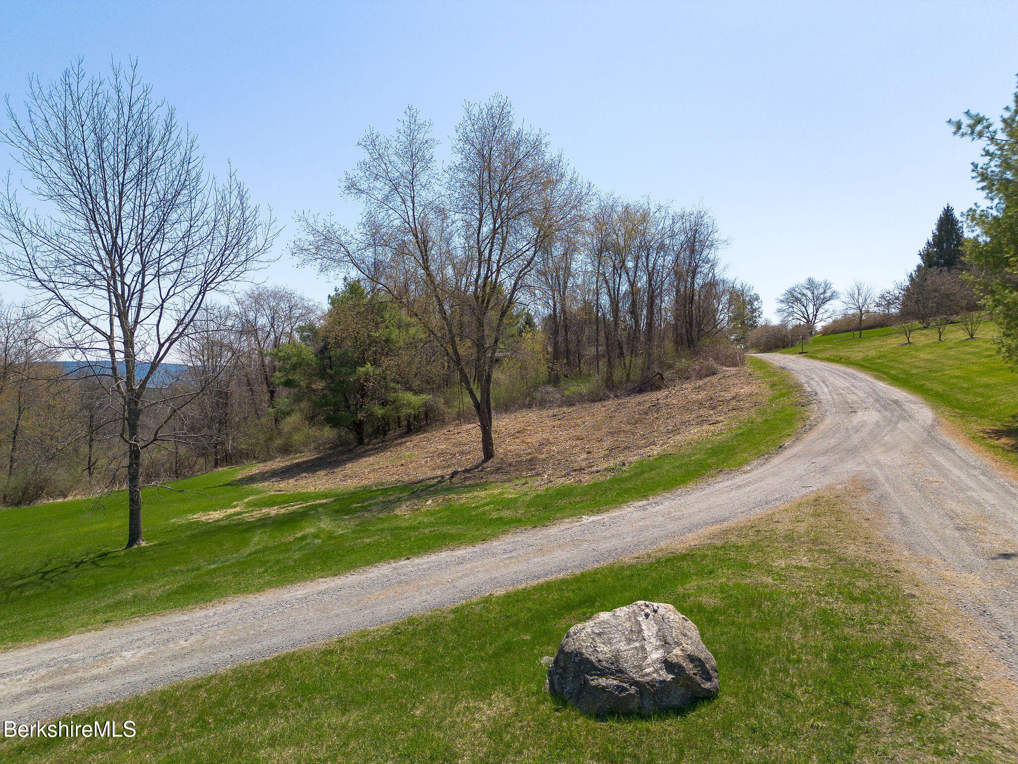 10 Miller View Rd, Egremont, Massachusetts image 7