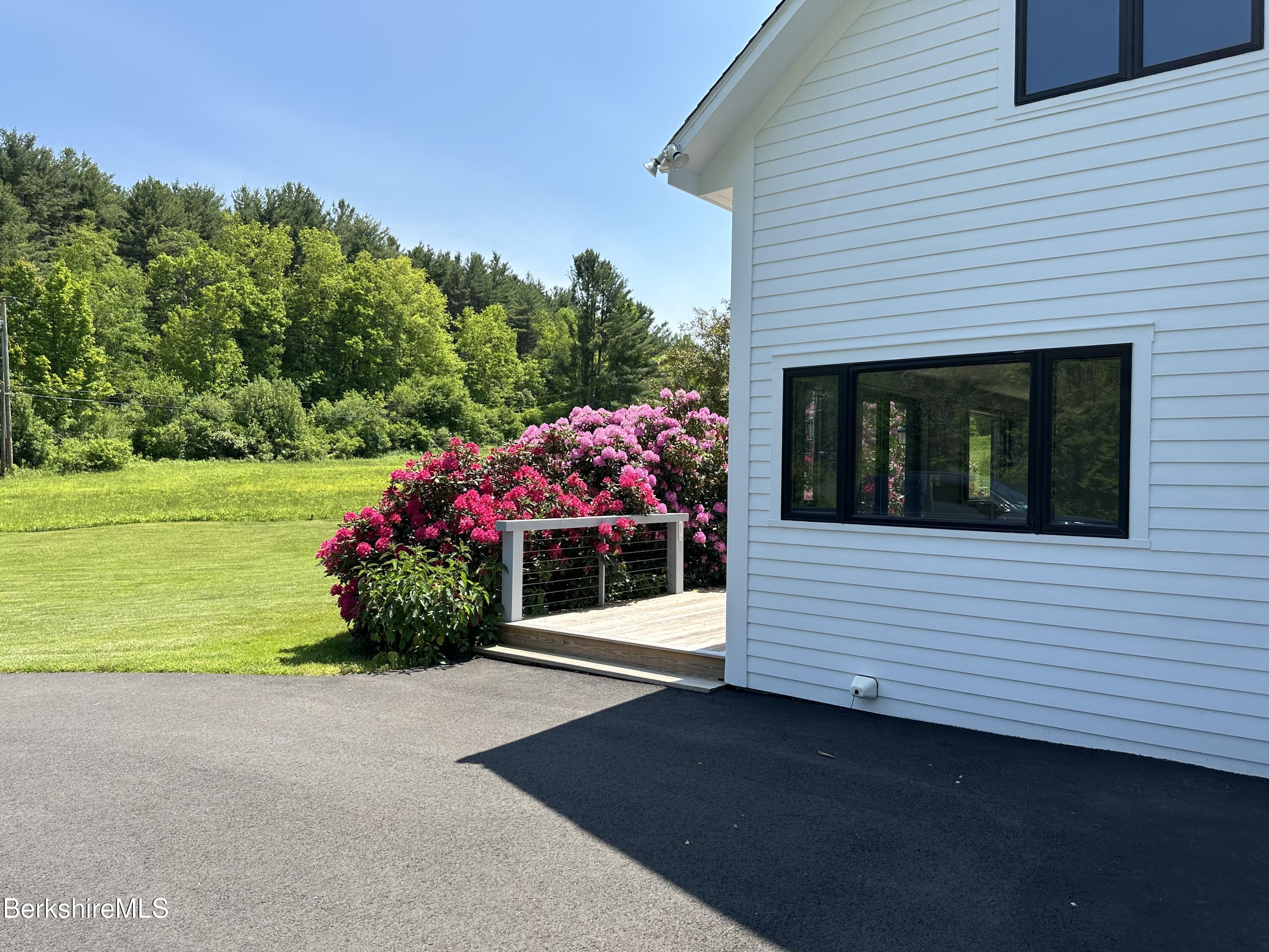 263 Old Hudson Turnpike Rd, Canaan, New York image 3