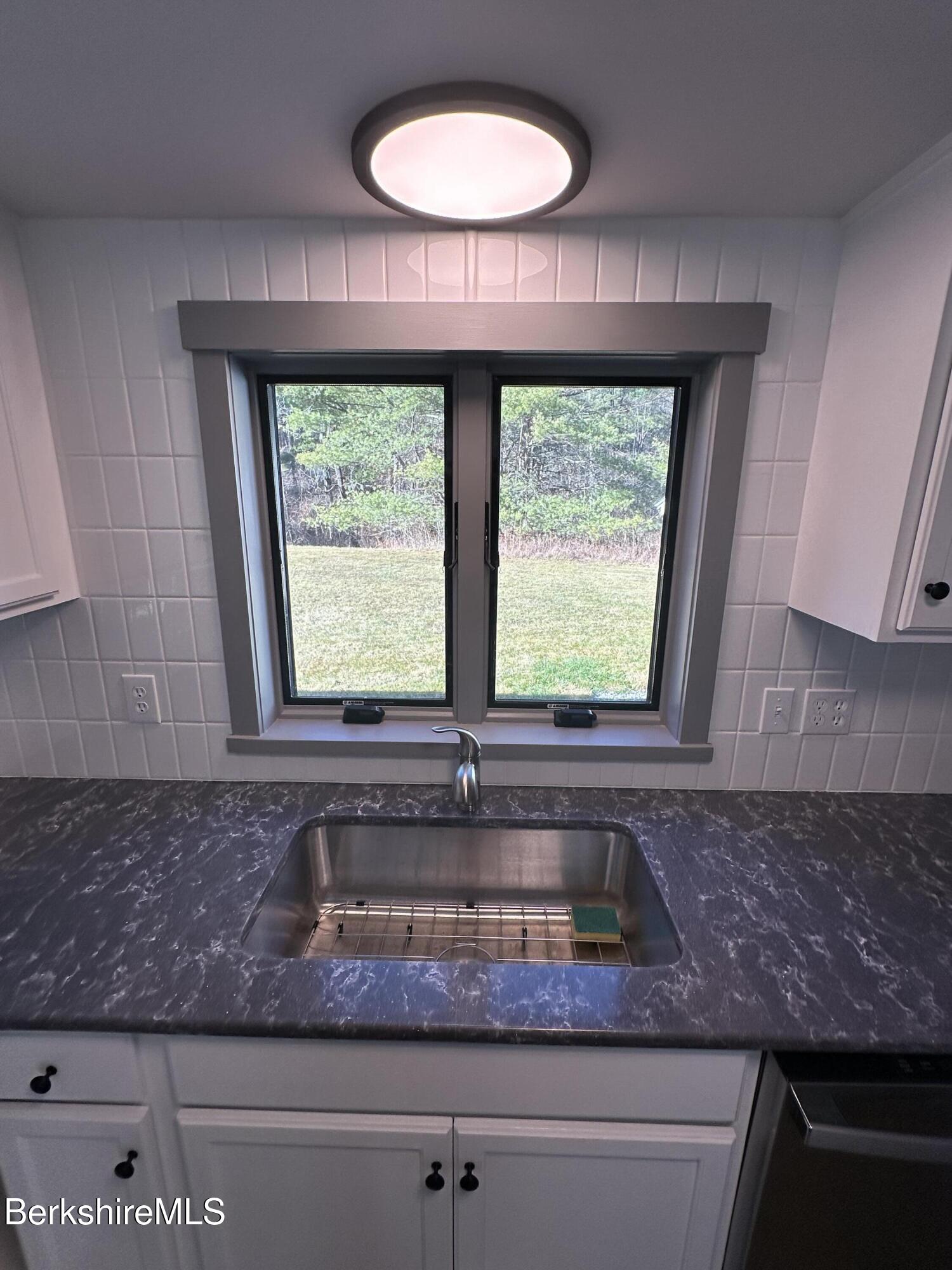263 Old Hudson Turnpike Rd, Canaan, New York image 10