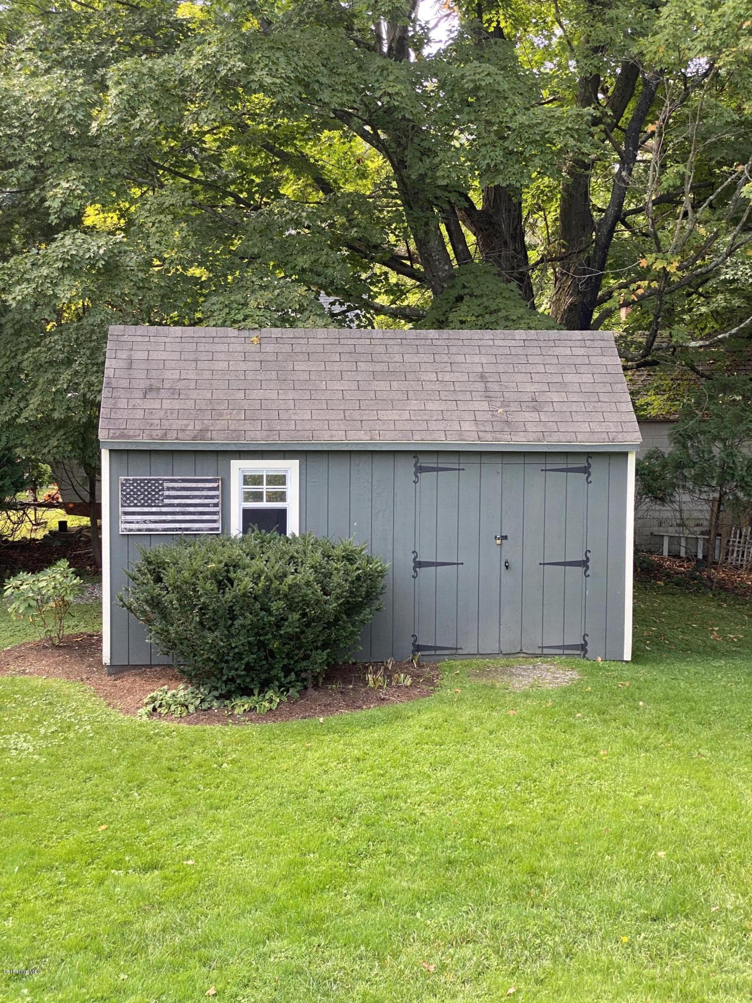 1127 N Hoosac Rd, Williamstown, Massachusetts image 38