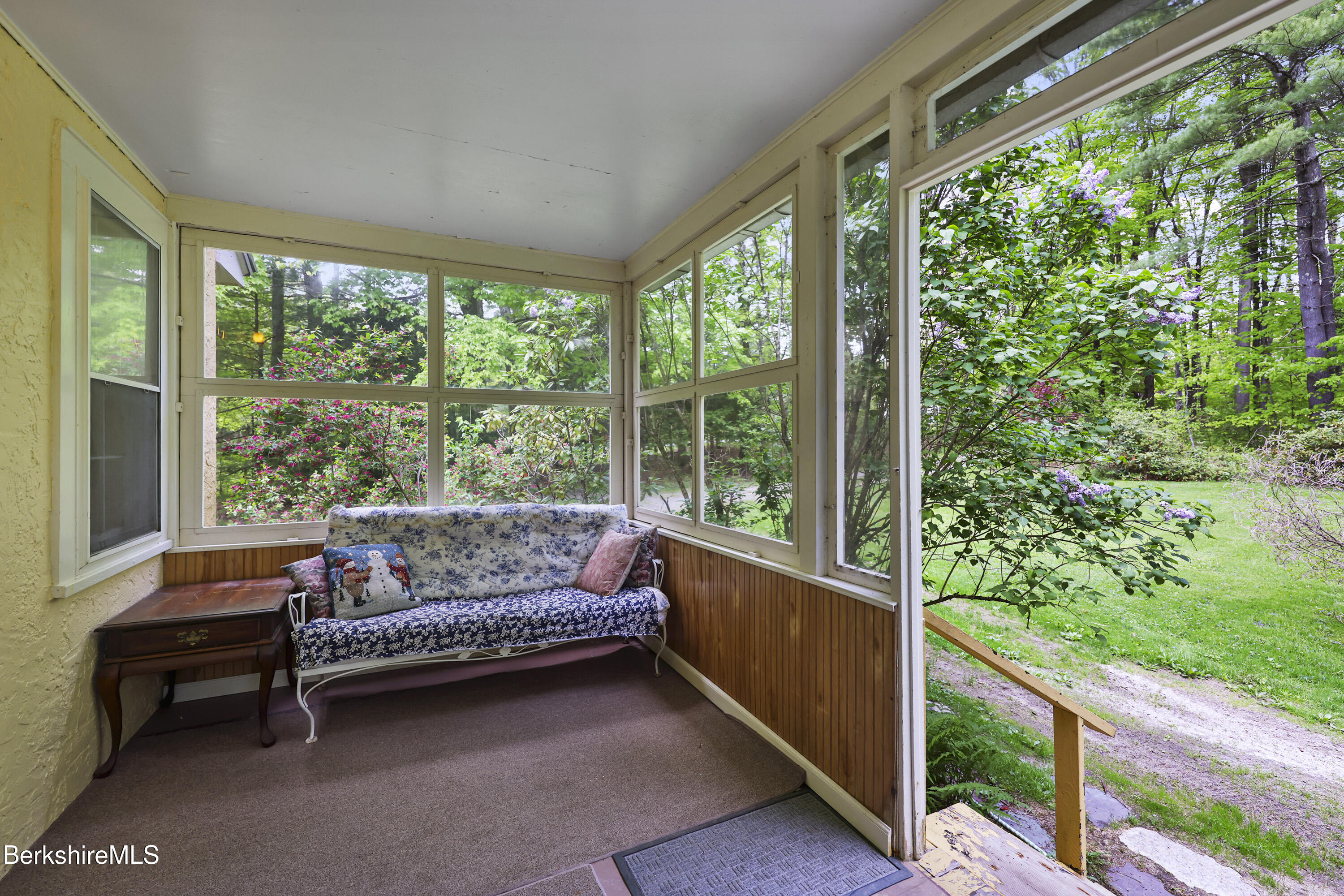 21 Furnace Rd, Richmond, Massachusetts image 20