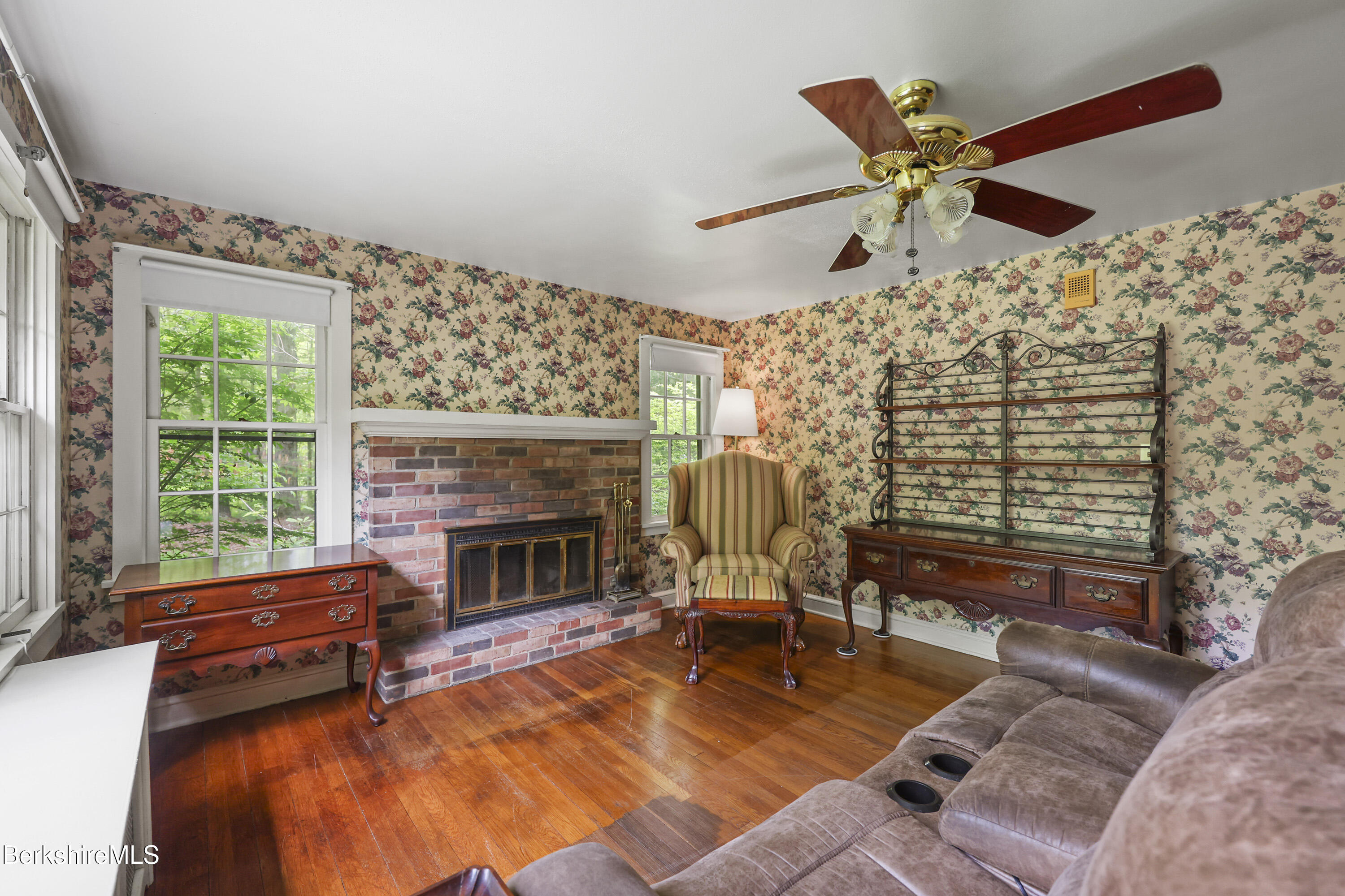 21 Furnace Rd, Richmond, Massachusetts image 6