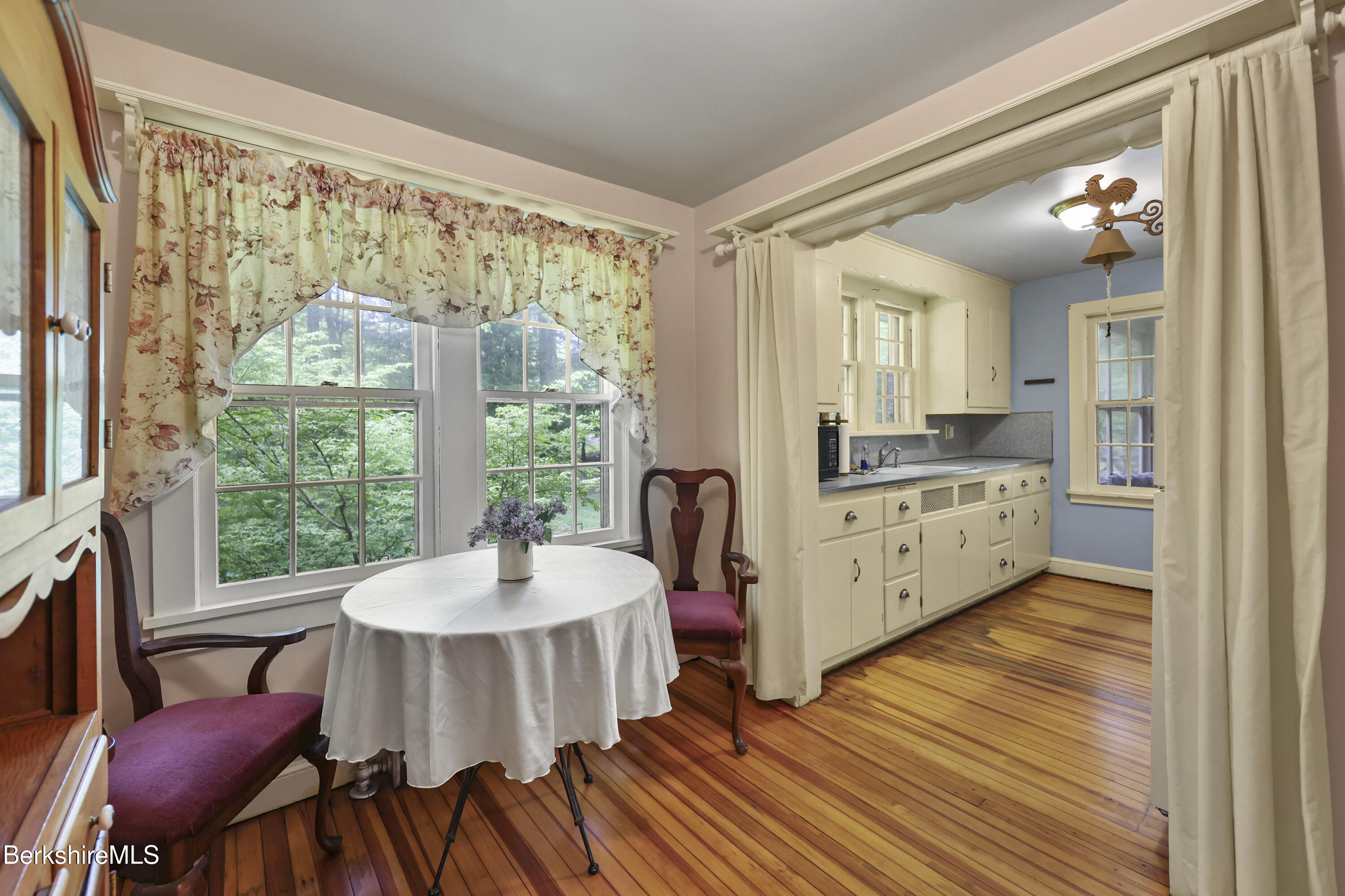 21 Furnace Rd, Richmond, Massachusetts image 10