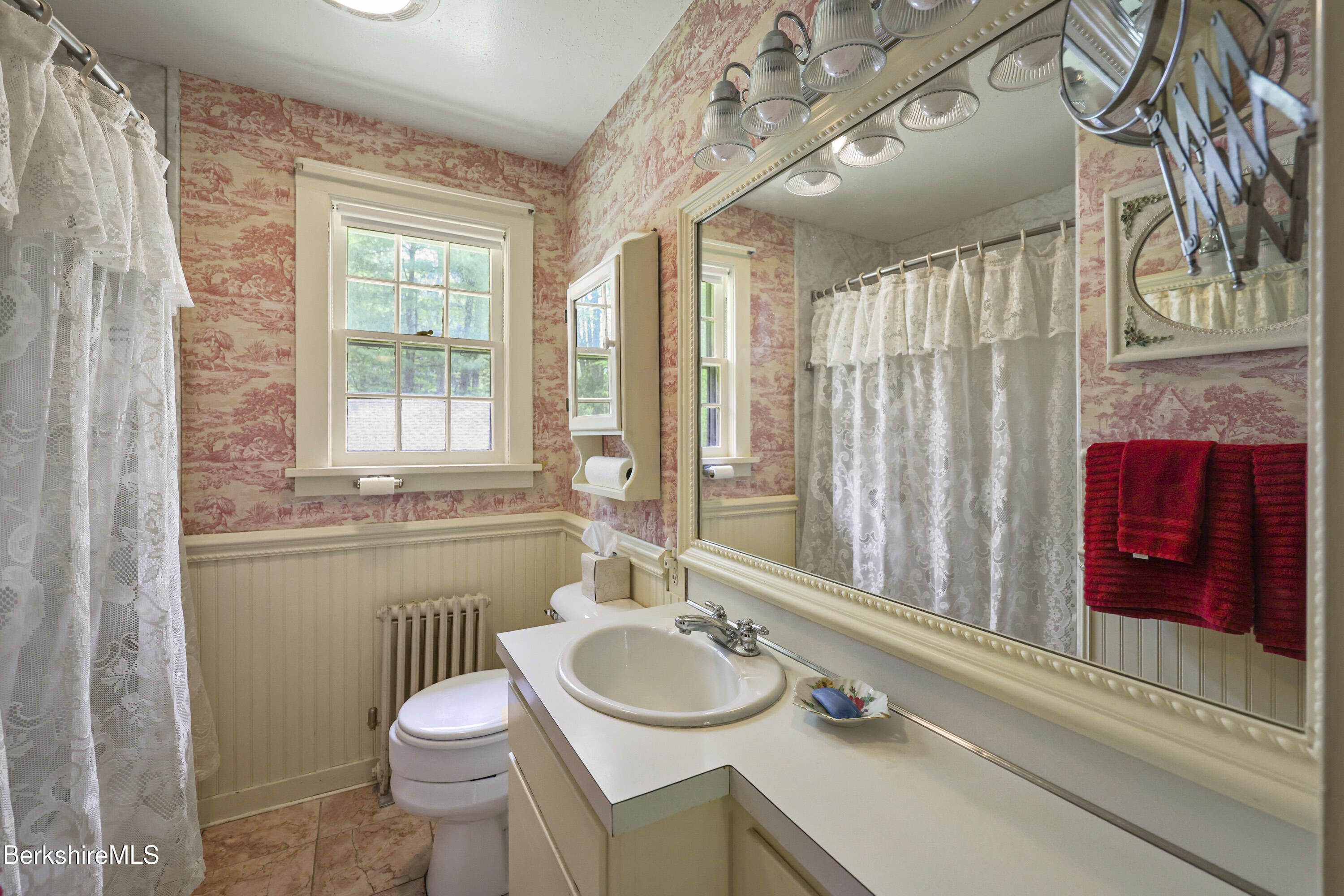 21 Furnace Rd, Richmond, Massachusetts image 19