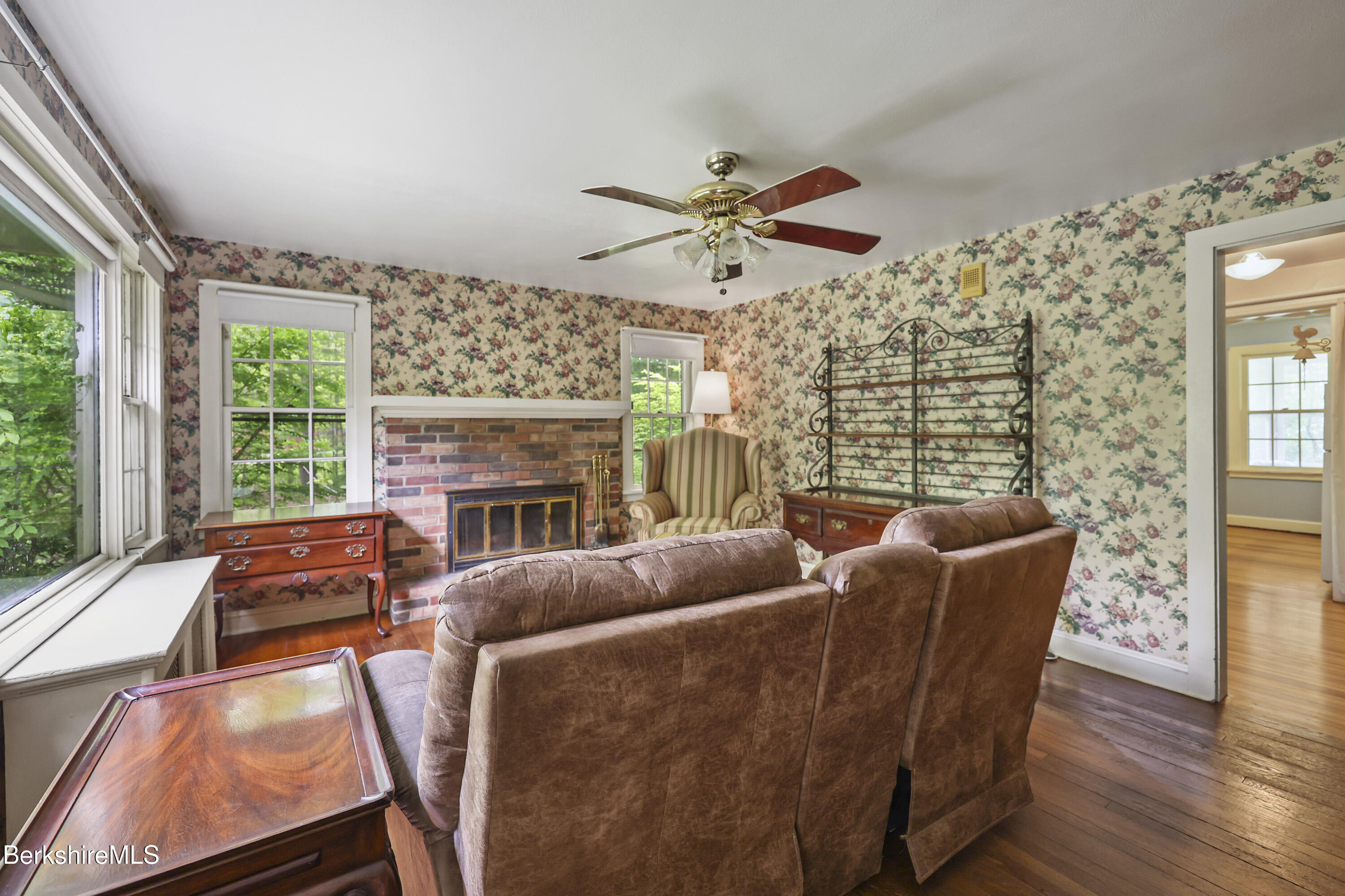 21 Furnace Rd, Richmond, Massachusetts image 8