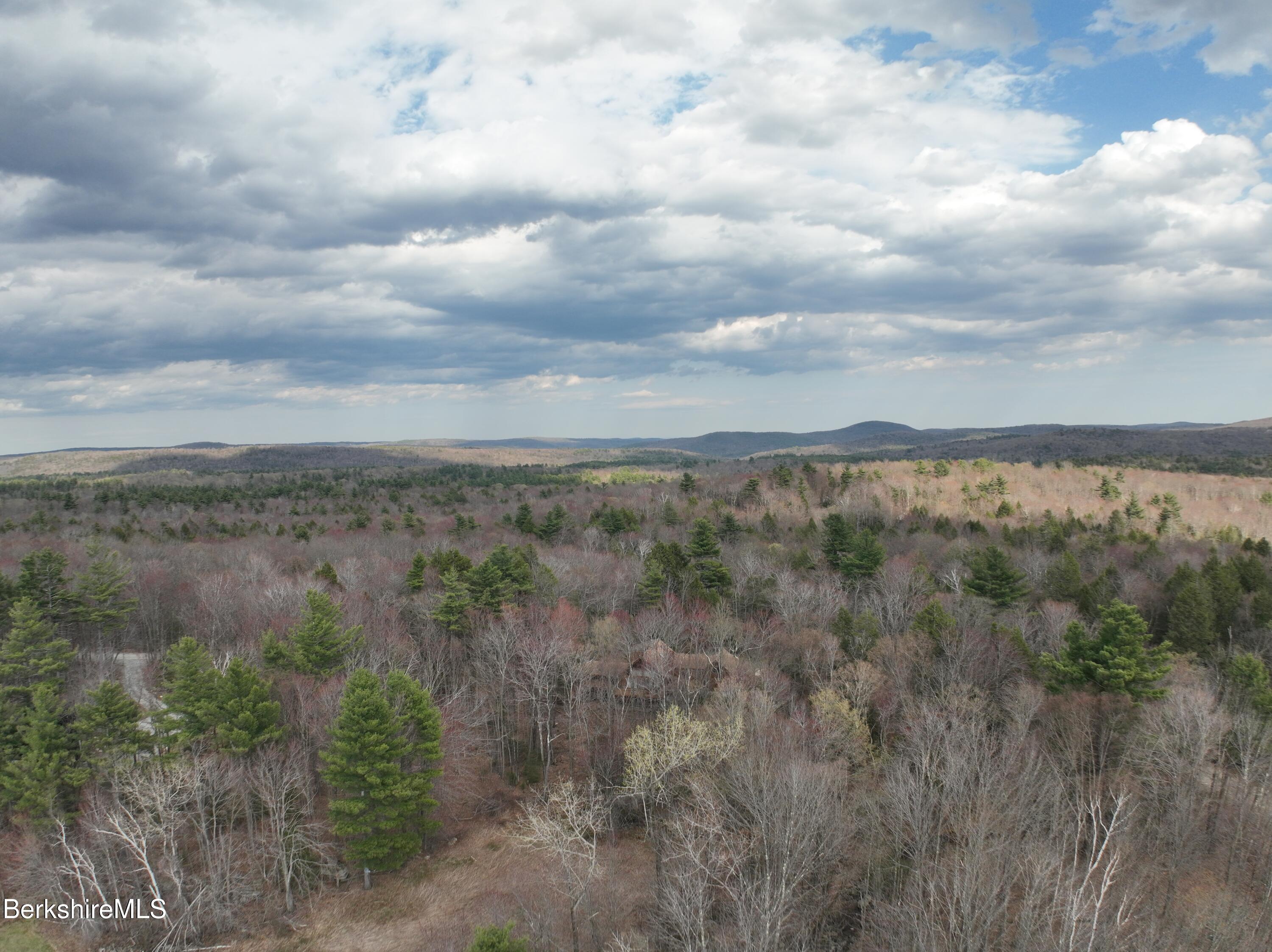 Lot9A Perch Close, Becket, Massachusetts image 2