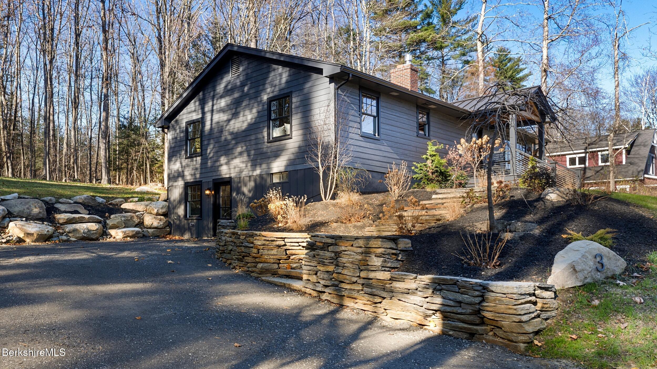 3 Pothul Dr, Great Barrington, Massachusetts image 1