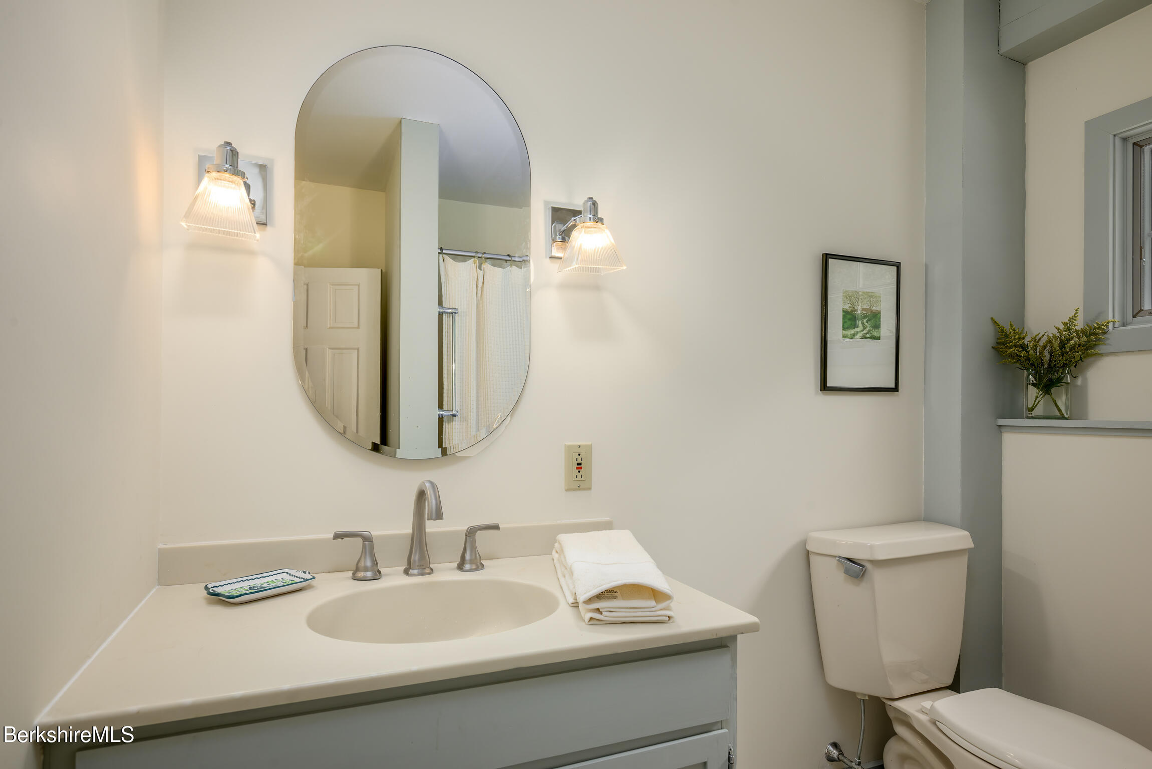 963 Hancock Rd, Williamstown, Massachusetts image 44