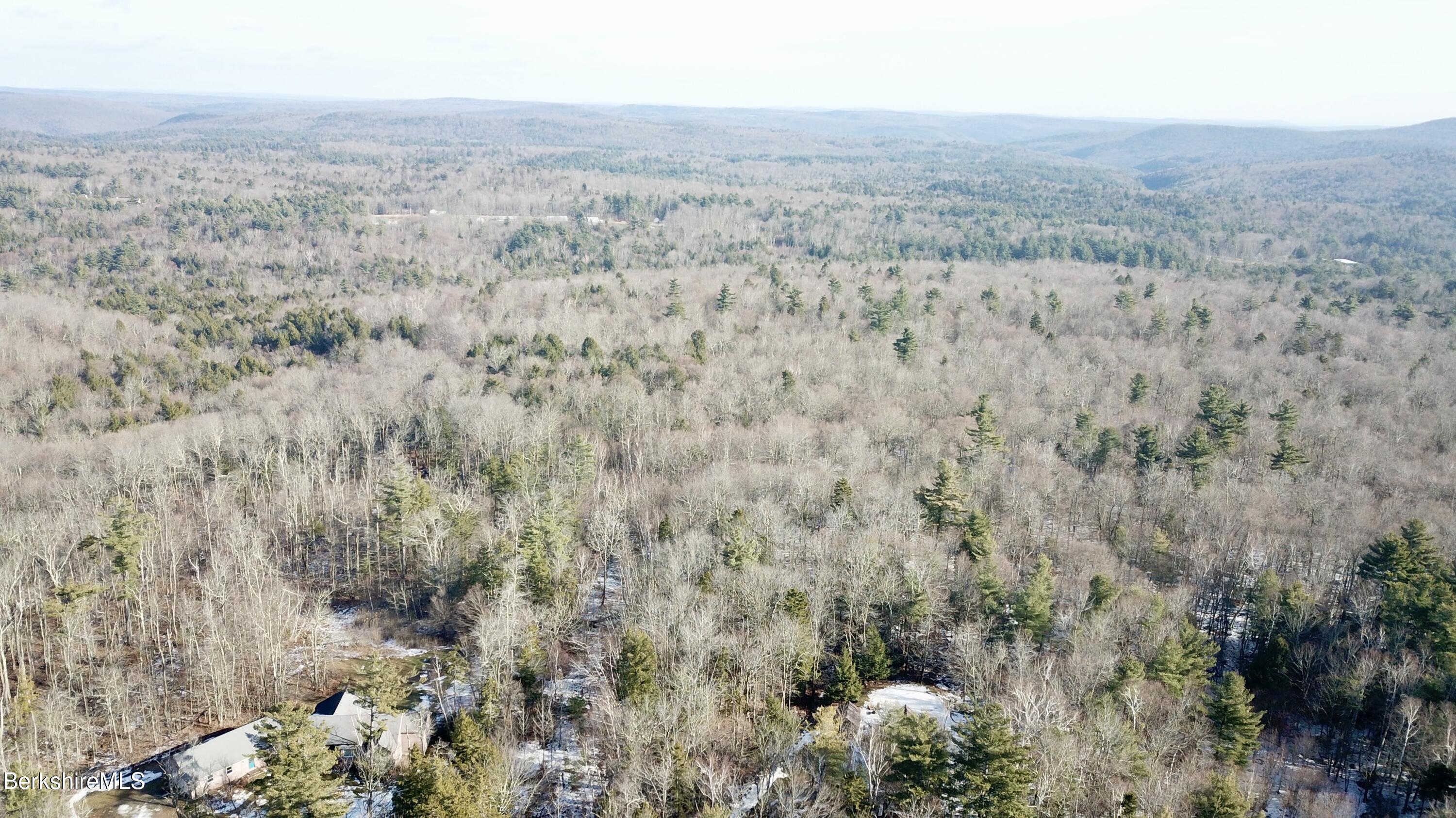 Stoney Brook Rd, Becket, Massachusetts image 2