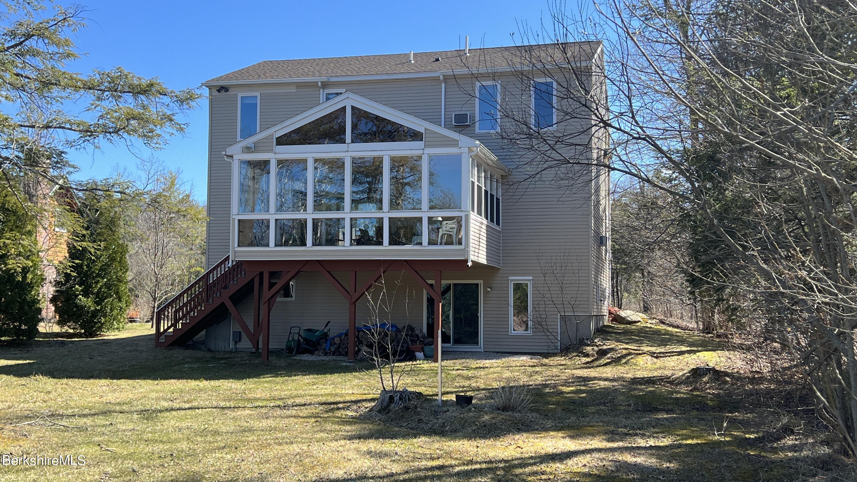 11 Bow North --, Becket, Massachusetts image 6