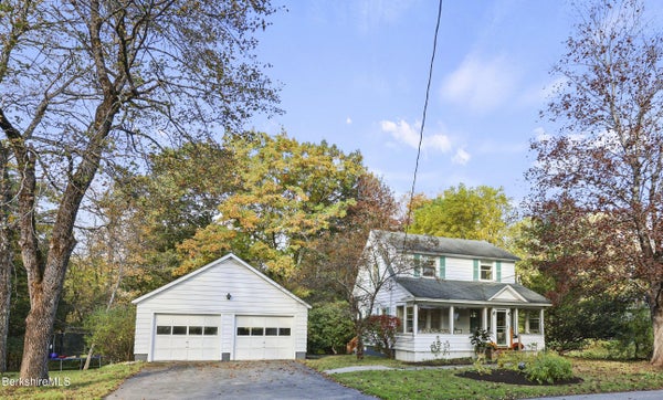 92 NOBLEHURST AVE, PITTSFIELD, MA 01201 - Image 9ab2469d79daff96a92e8e14566bfbdf/1699812957