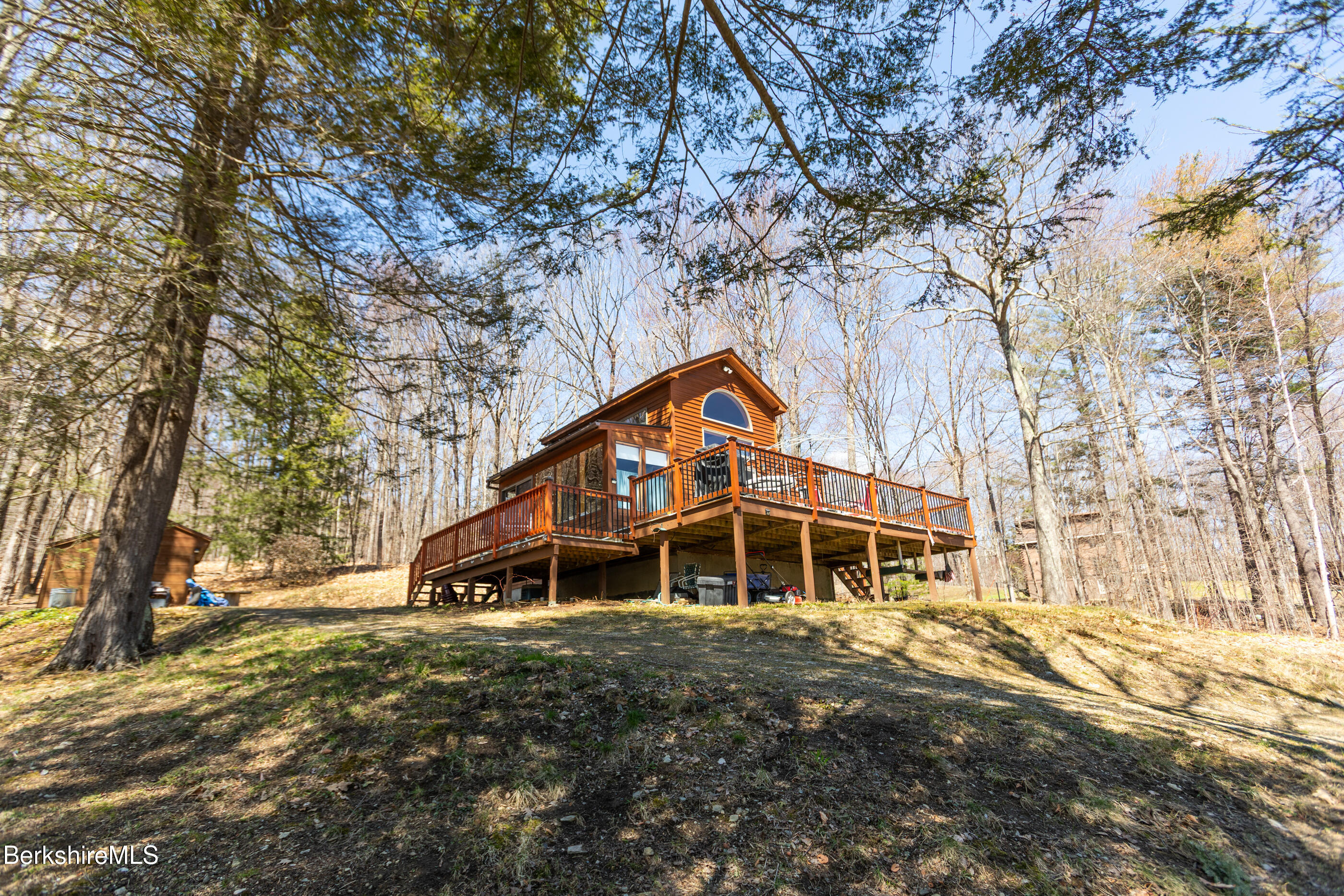 115 Ore Bed Rd, Lanesborough, Massachusetts image 4