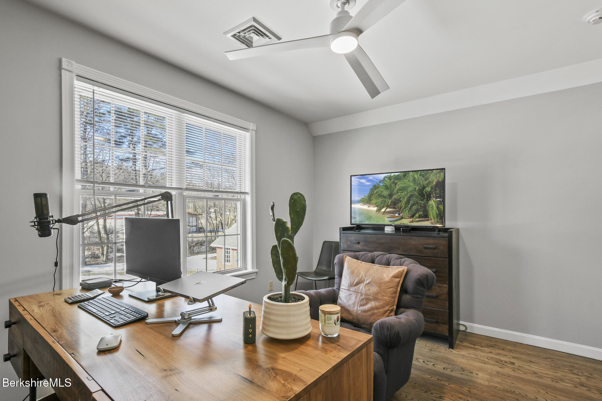 159 Depot St, Dalton, Massachusetts image 32