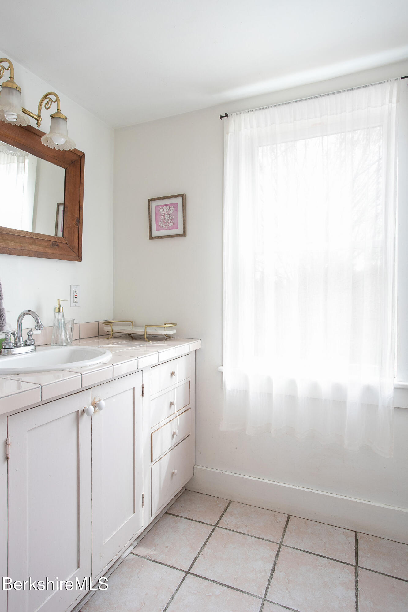 276 Great Barrington Rd, West Stockbridge, Massachusetts image 39