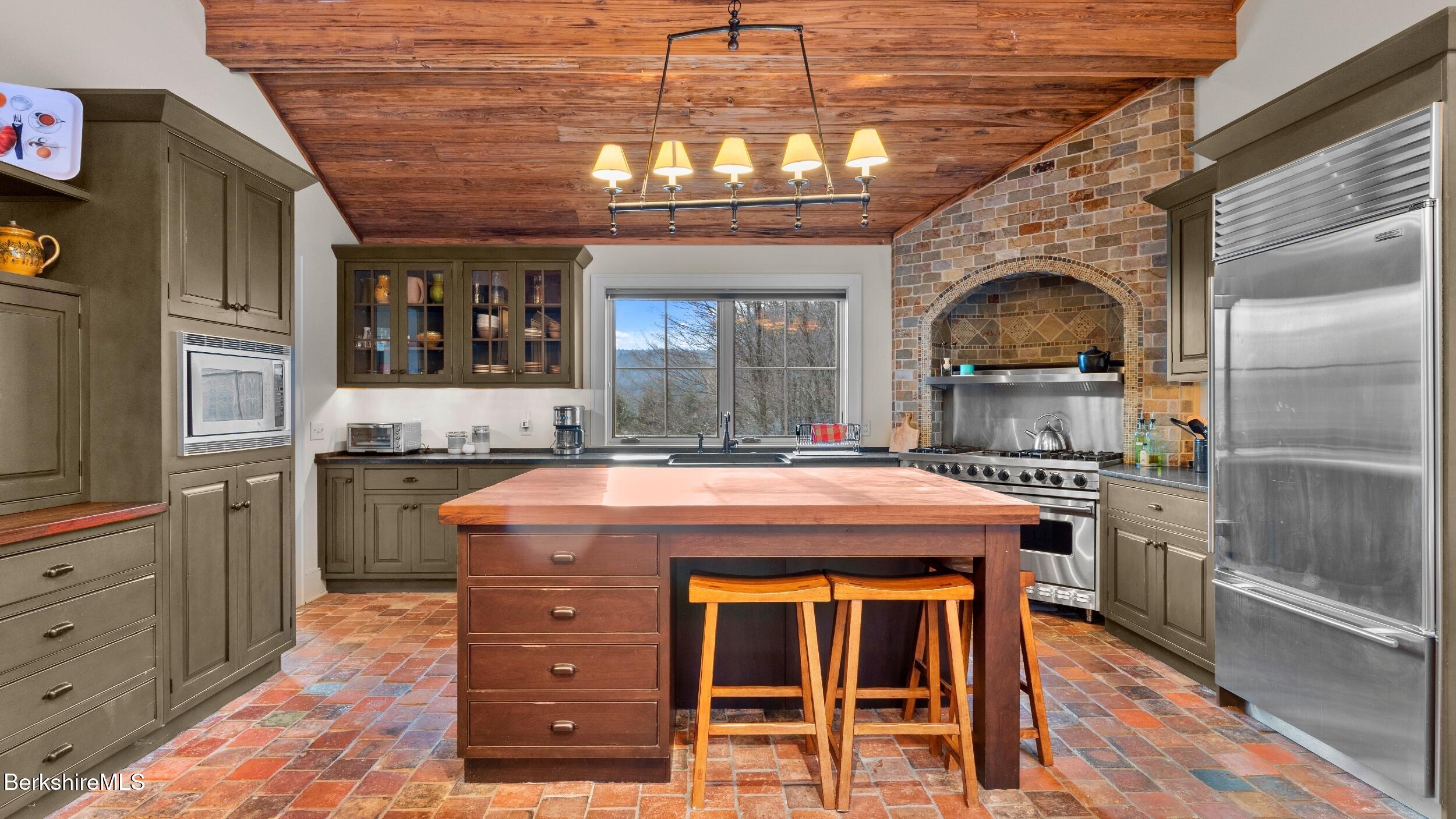 56 Crooked Hill Rd, Alford, Massachusetts image 17