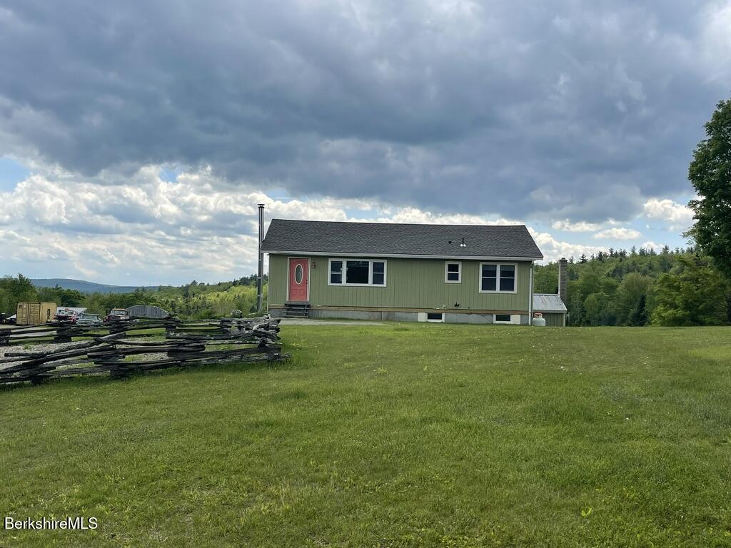 1130 Main Rd, Savoy, Massachusetts image 3