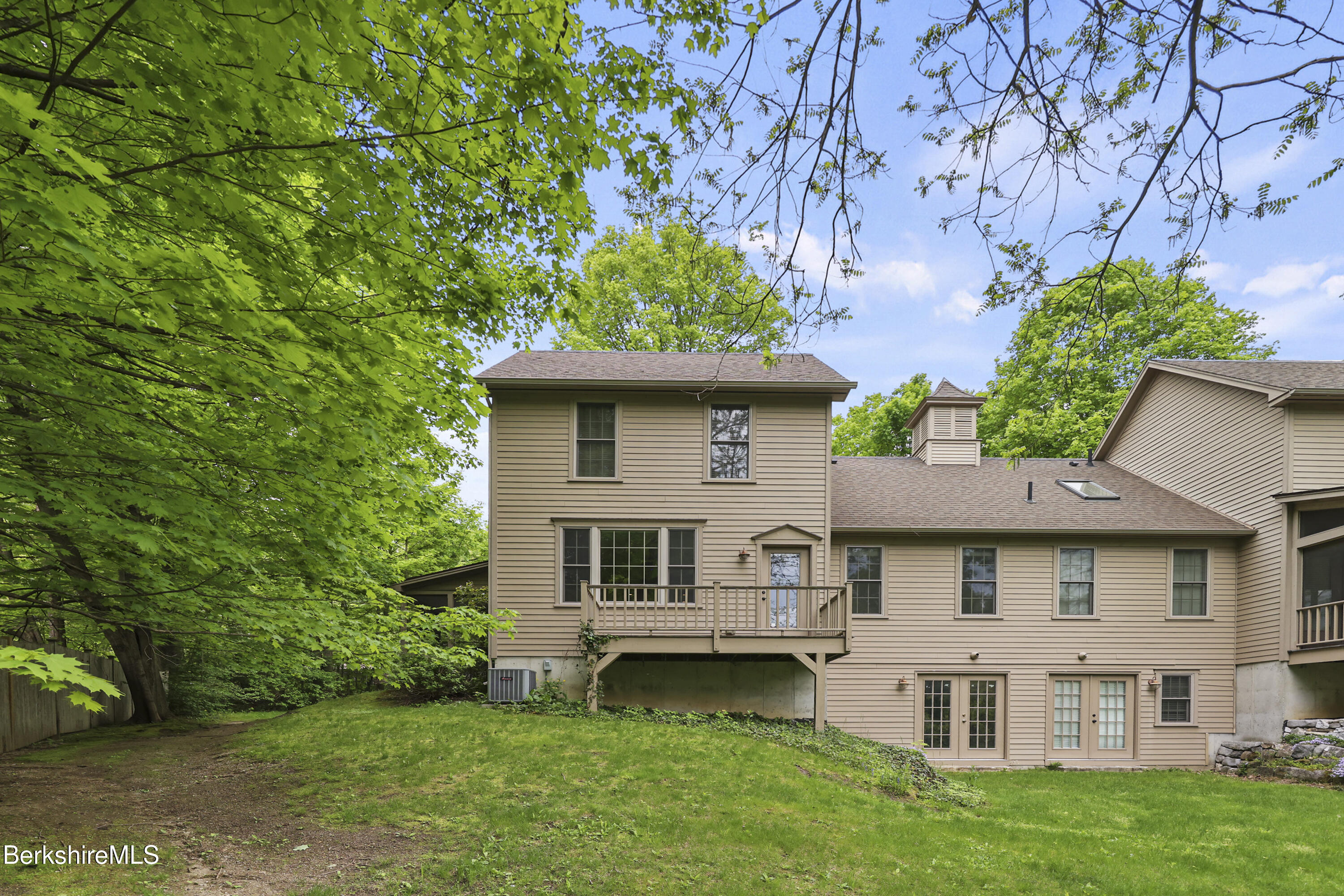 165 Maple Ave #D, Great Barrington, Massachusetts image 3