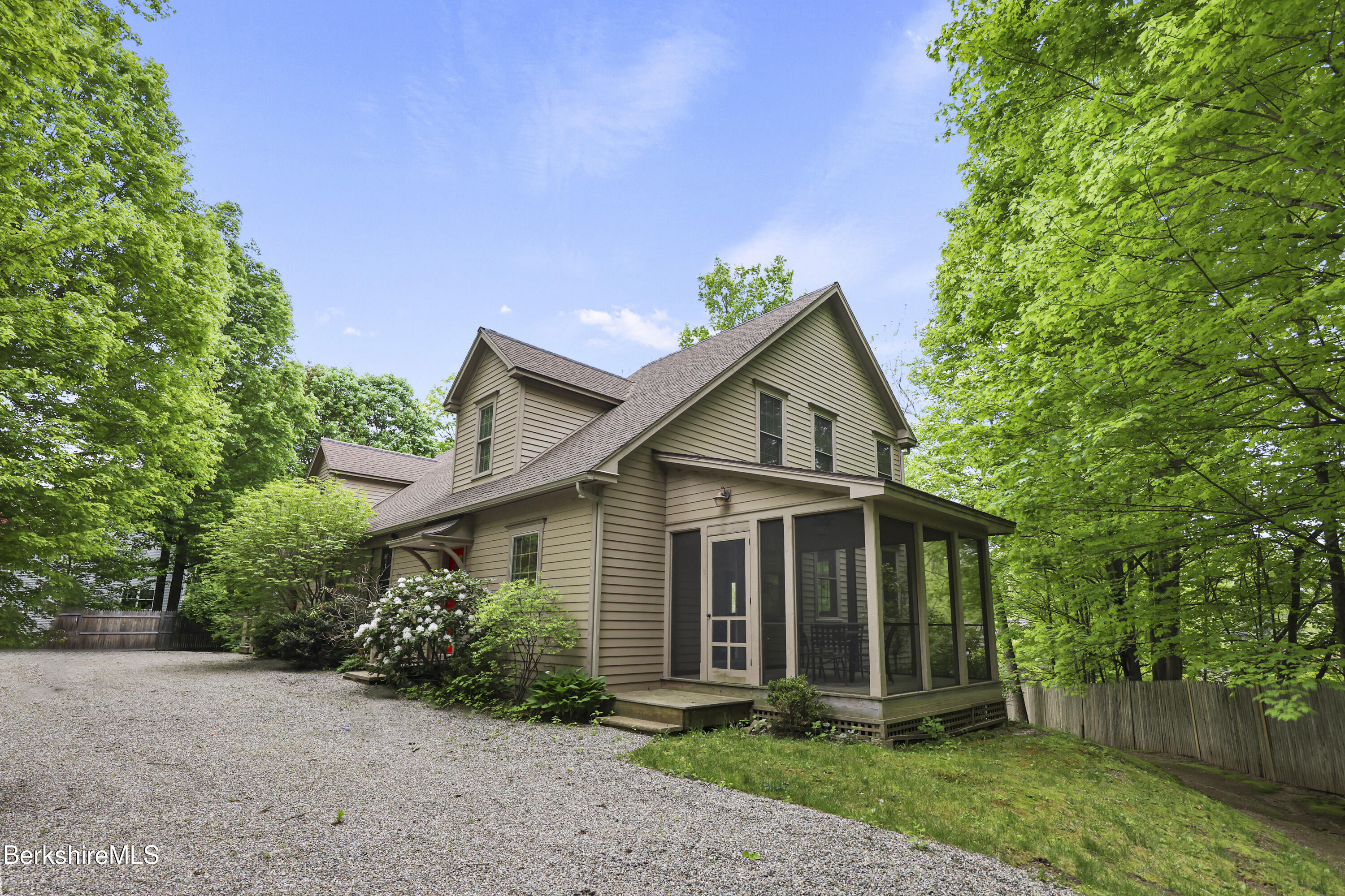 165 Maple Ave #D, Great Barrington, Massachusetts image 1