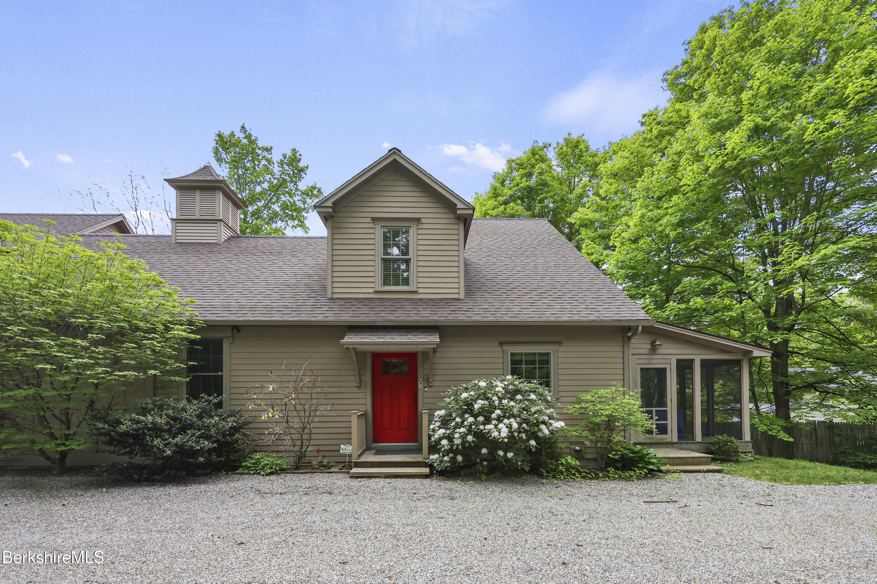 165 Maple Ave #D, Great Barrington, Massachusetts image 2