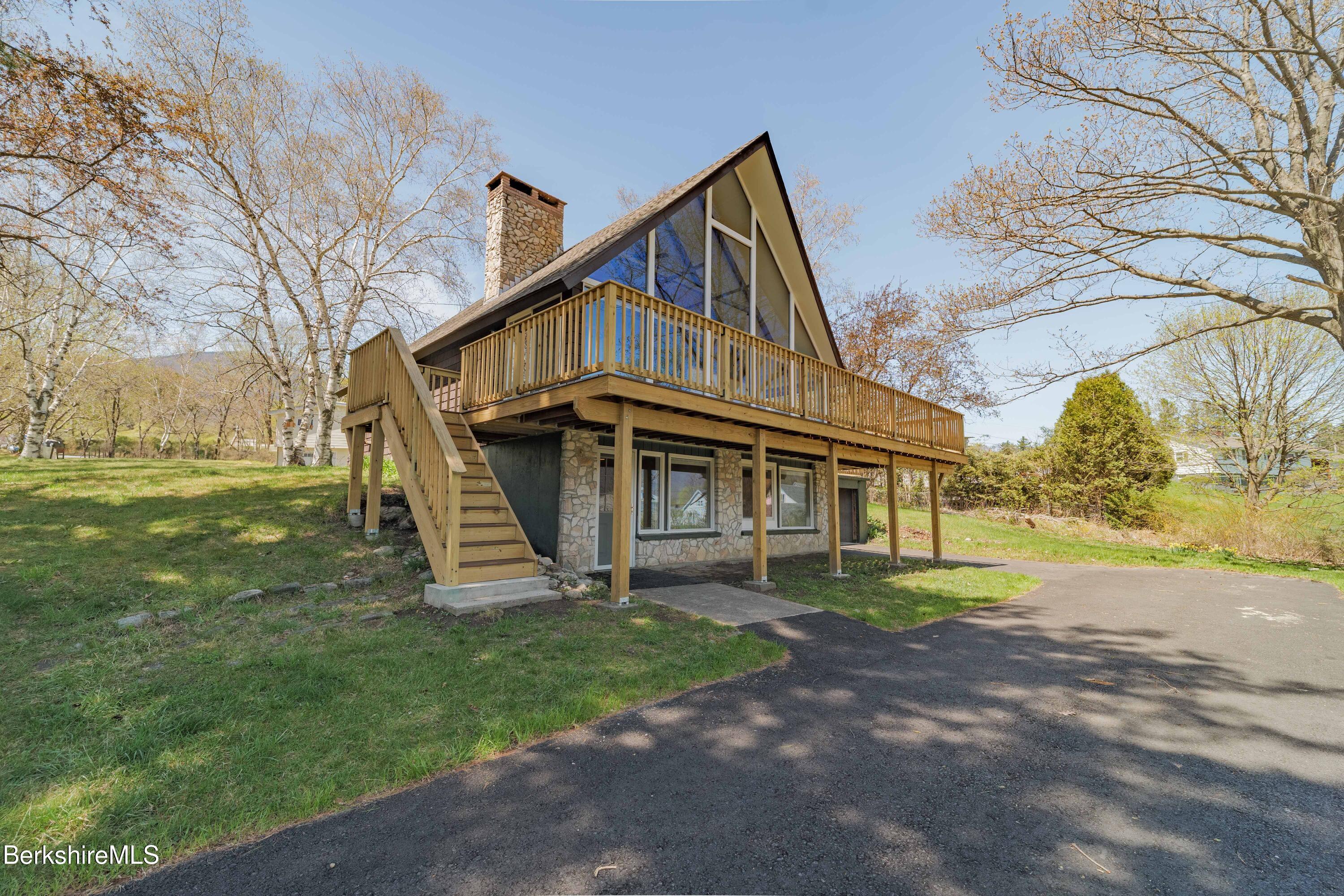 13 Grant St, Adams, Massachusetts image 31