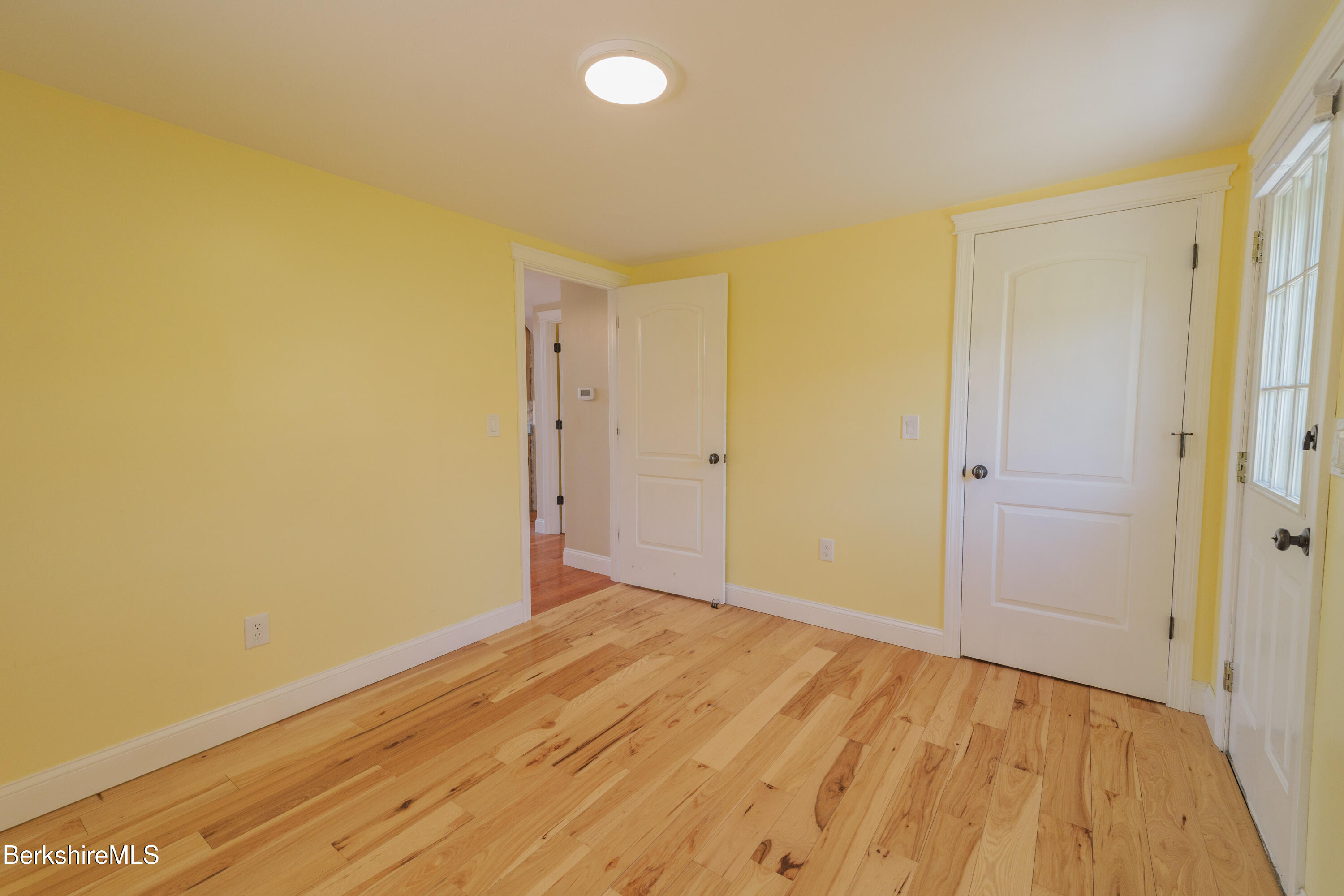 13 Grant St, Adams, Massachusetts image 14