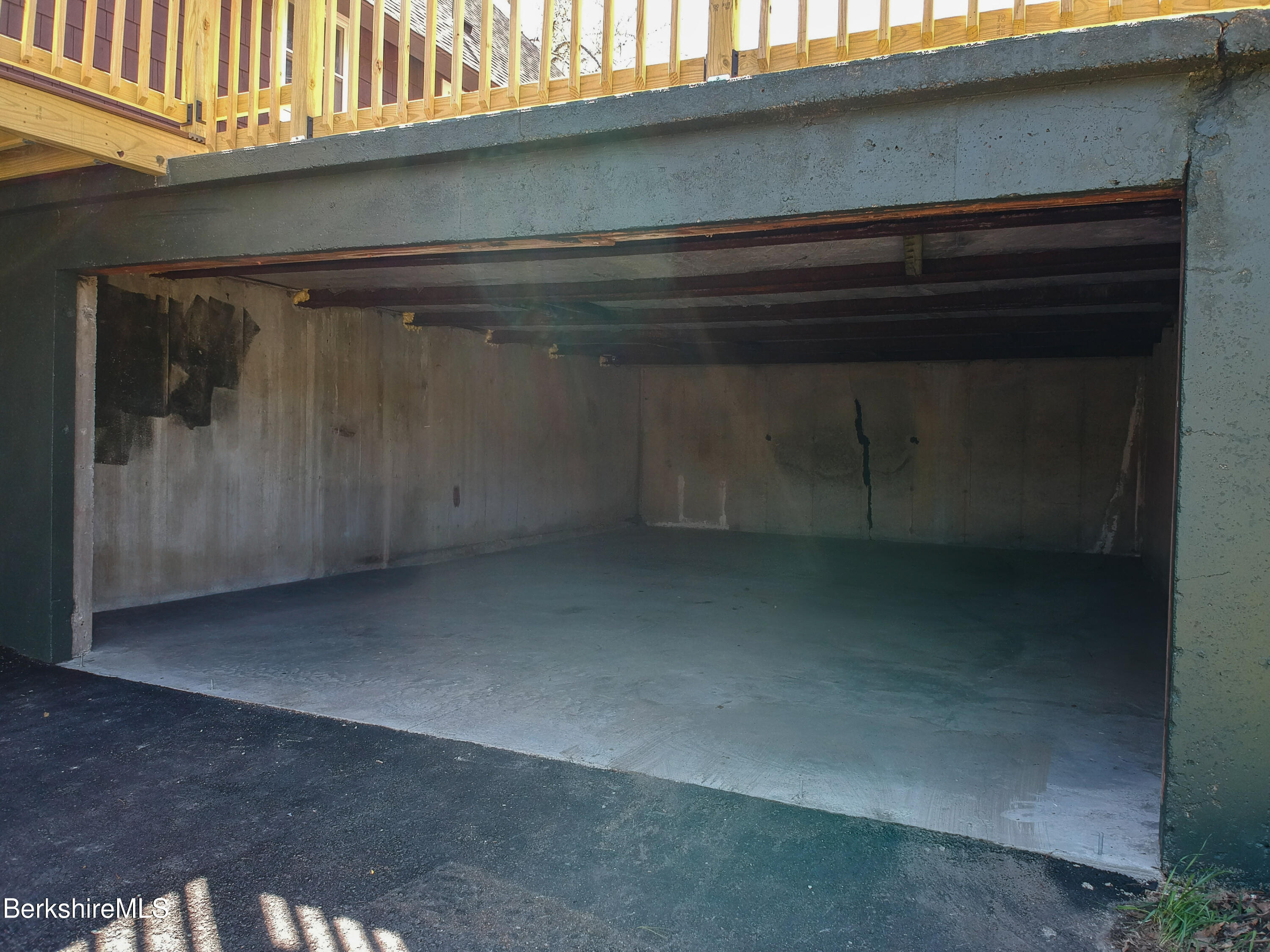 13 Grant St, Adams, Massachusetts image 30