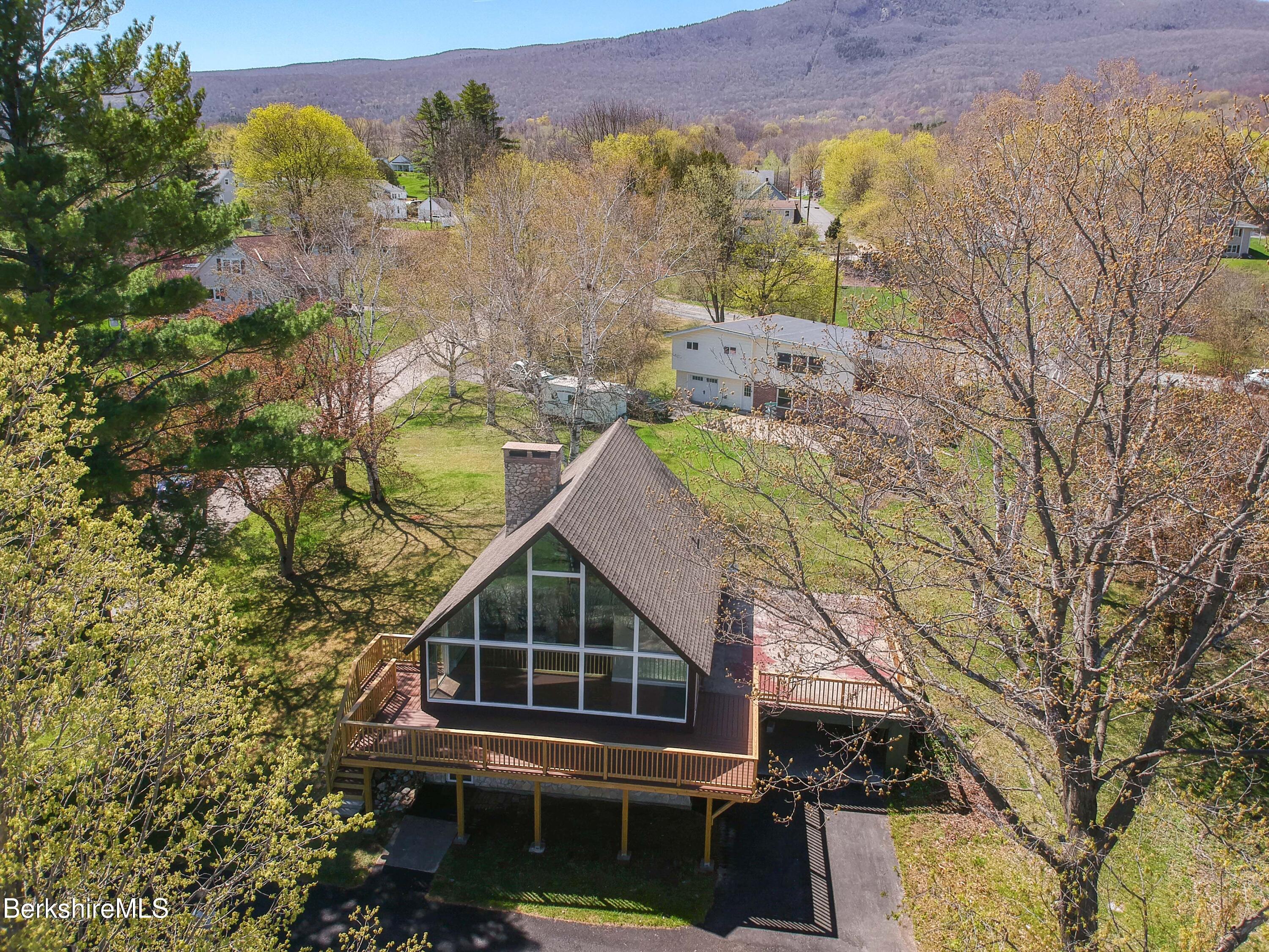 13 Grant St, Adams, Massachusetts image 29