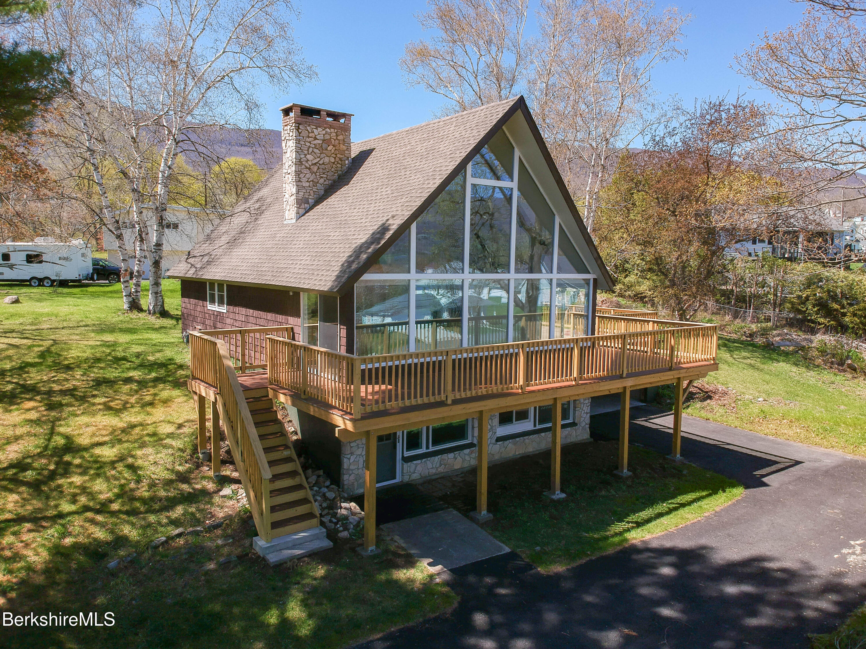 13 Grant St, Adams, Massachusetts image 28