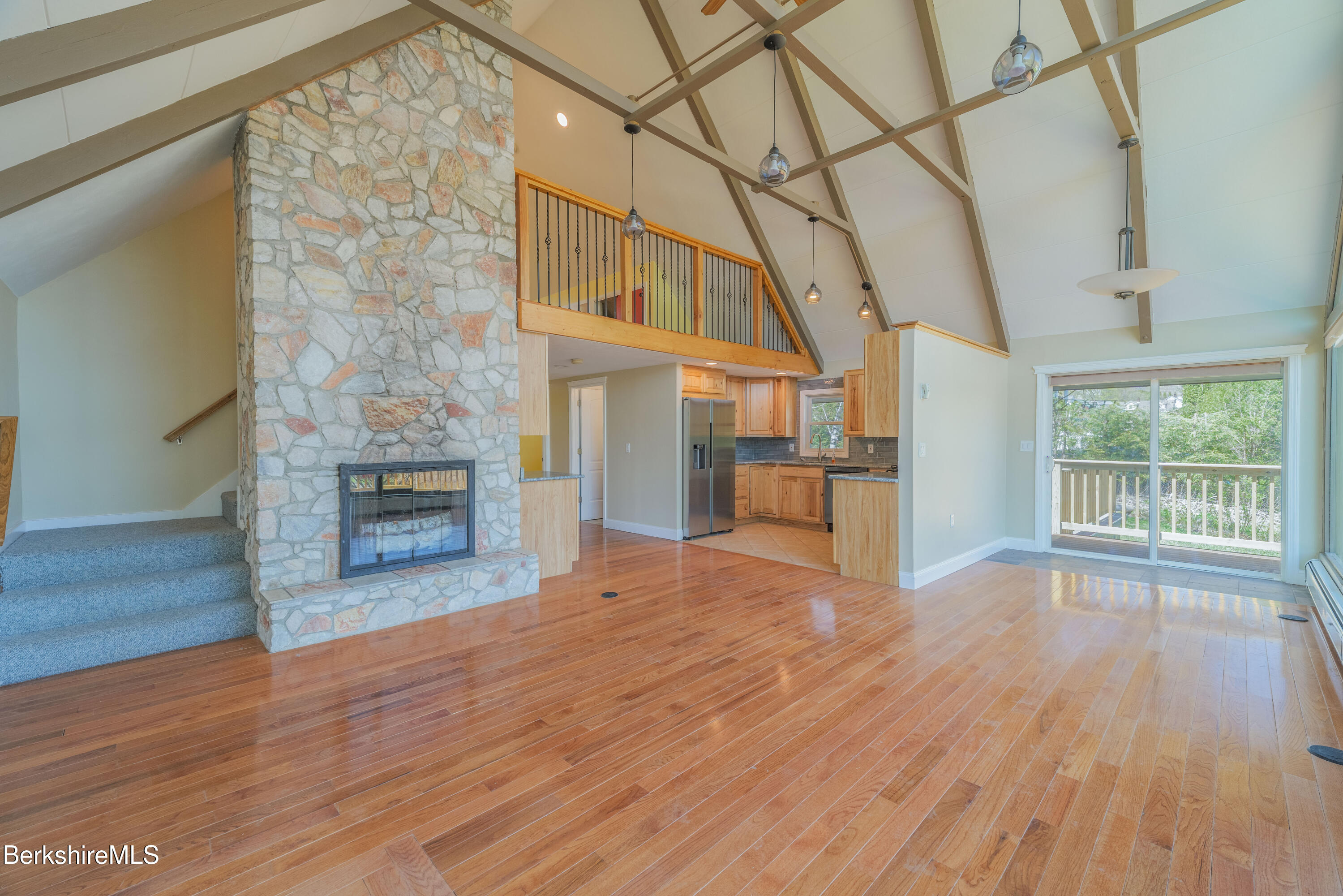 13 Grant St, Adams, Massachusetts image 4
