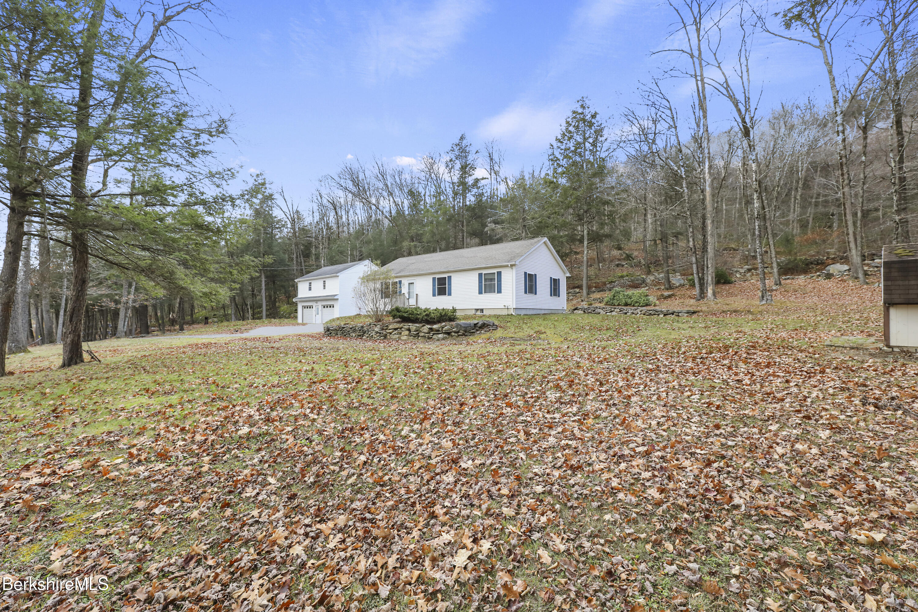 3039 Jacobs Ladder Rd, Becket, Massachusetts image 12